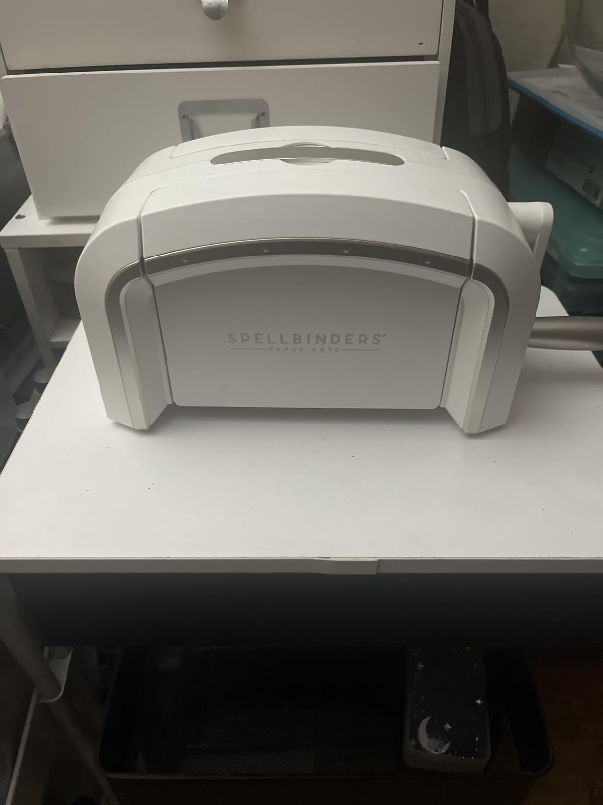 Spellbinders Platinum Die Cutting and Embossing Machine (6 Inch Platform + Universal Plate System) customer photo 1