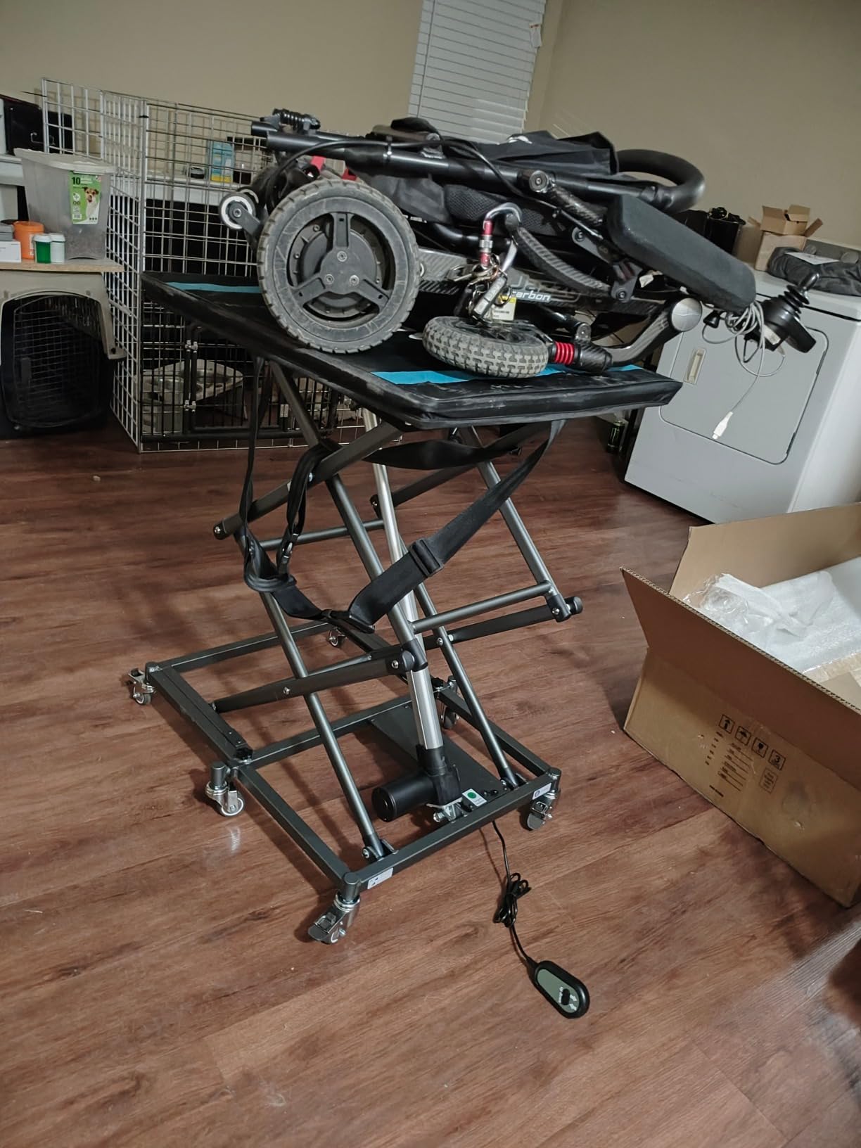 MALISA Wheelchair Lift for Car, Portable Scooter Wheel Chair Lift, Electric Mobility Scooter Lift with Battery, Luggage Lift for Scooters and wheelchairs, Mobility Aid (Lift) customer photo 2