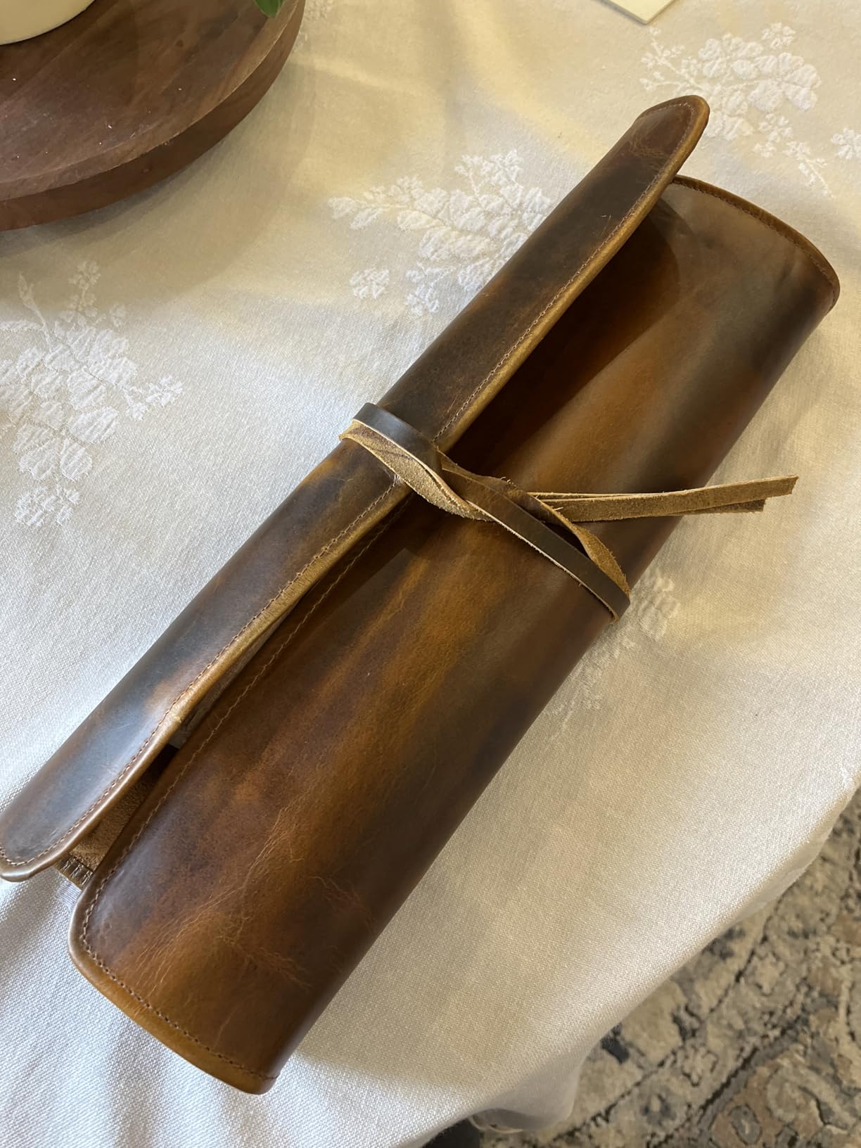ELIZO Leather Knife Roll Bag Professional Chef Knife Case, Durable Knife Sheath Holder, Cooks & Culinary Tools Carrying Storage, Portable Knife Wrap - 4 Slots customer photo 2