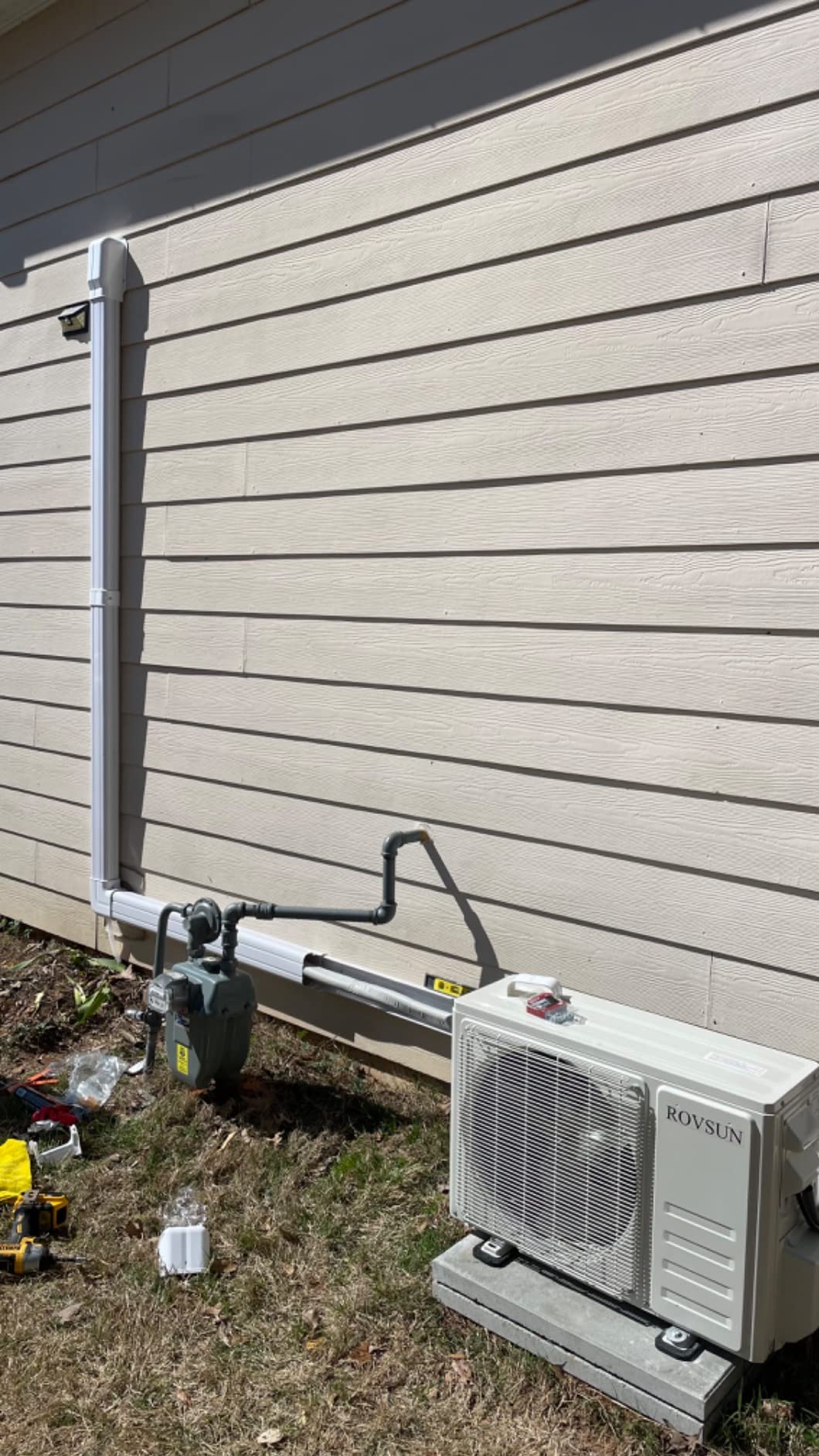 12000 BTU Wifi Enabled Mini Split Air Conditioner & Heater with Inverter, 20 SEER2 Energy Saving 115V Ductless Split AC Unit with Pre-Charged Condenser, Heat Pump & Installation Kit customer photo 2