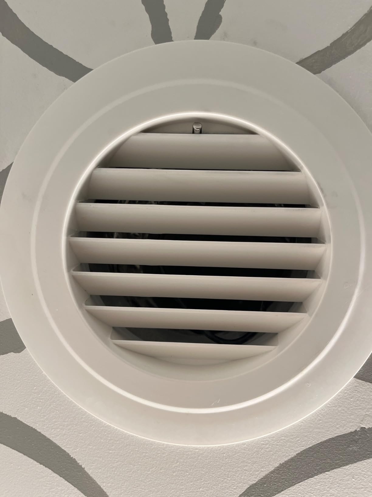 VEVOR Inline Duct Fan, 8-Inch 807 CFM with Temperature Humidity Controller, Quiet EC-Motor Ventilation Exhaust Fan for Cooling Booster, Grow Tents, Hydroponics customer photo 1