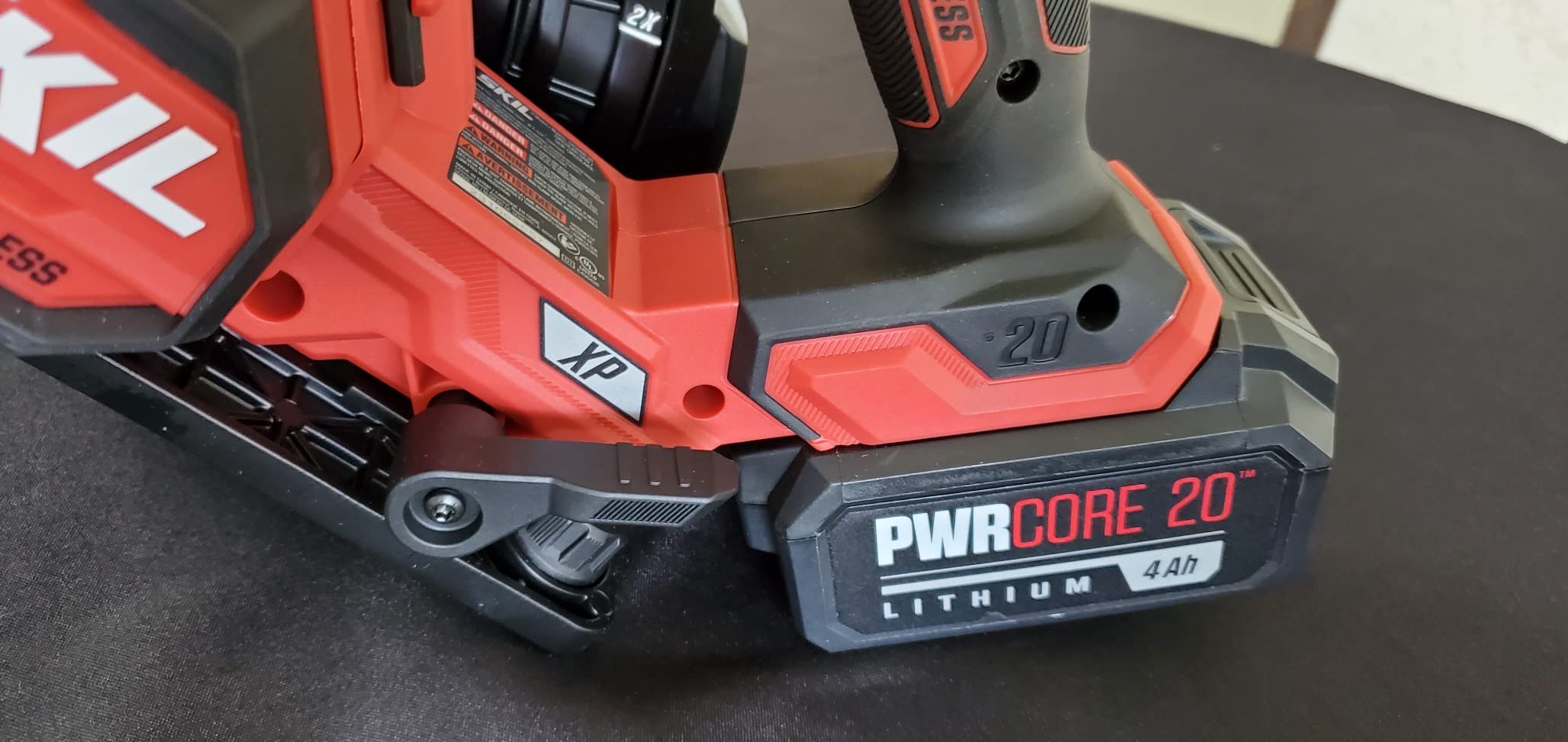SKIL PWR CORE 20 Brushless 20V 7-1/4