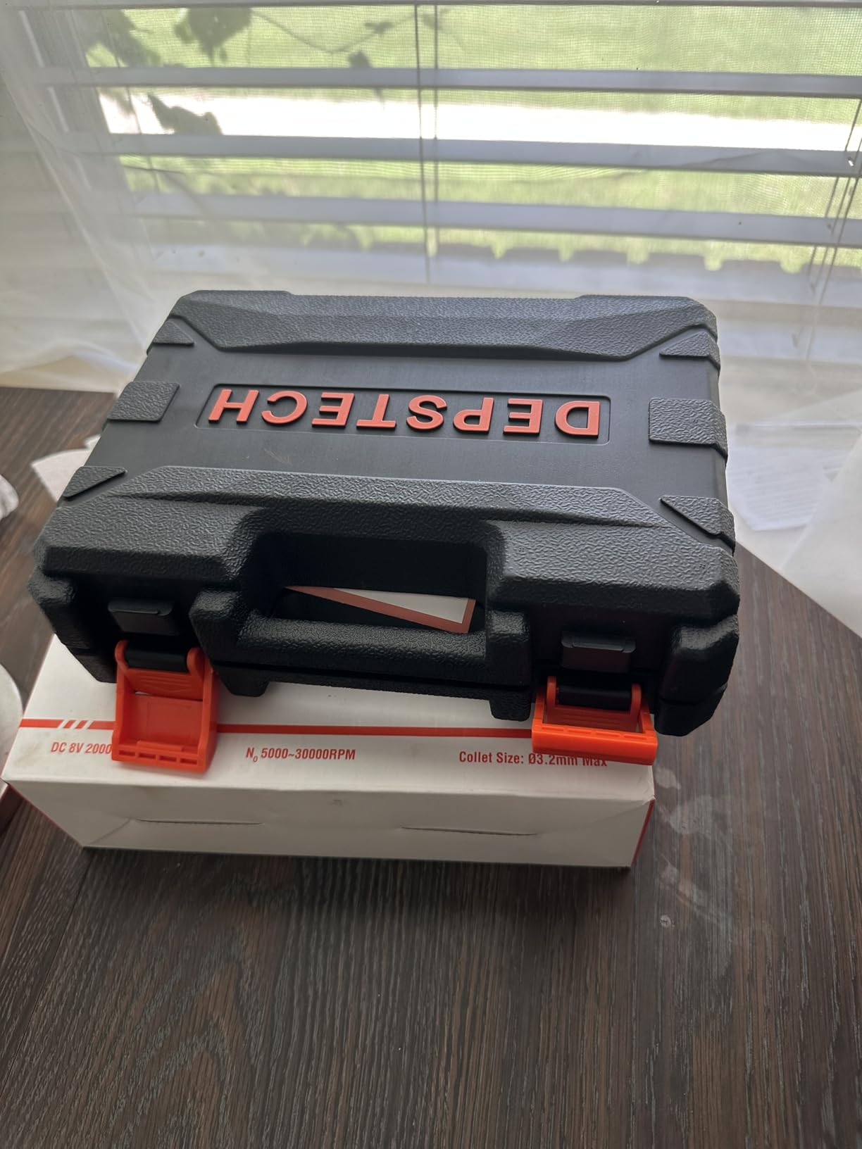 DEPSTECH Cordless Rotary Tool Kit, 8V 2.0Ah Rechargeable Battery, 30000RPM | 127Pcs Accessories, 5 Variable Speed Power Carving Tools, Shield Attachment, for Sanding Polishing Drilling Cutting DIY Craft customer photo 2