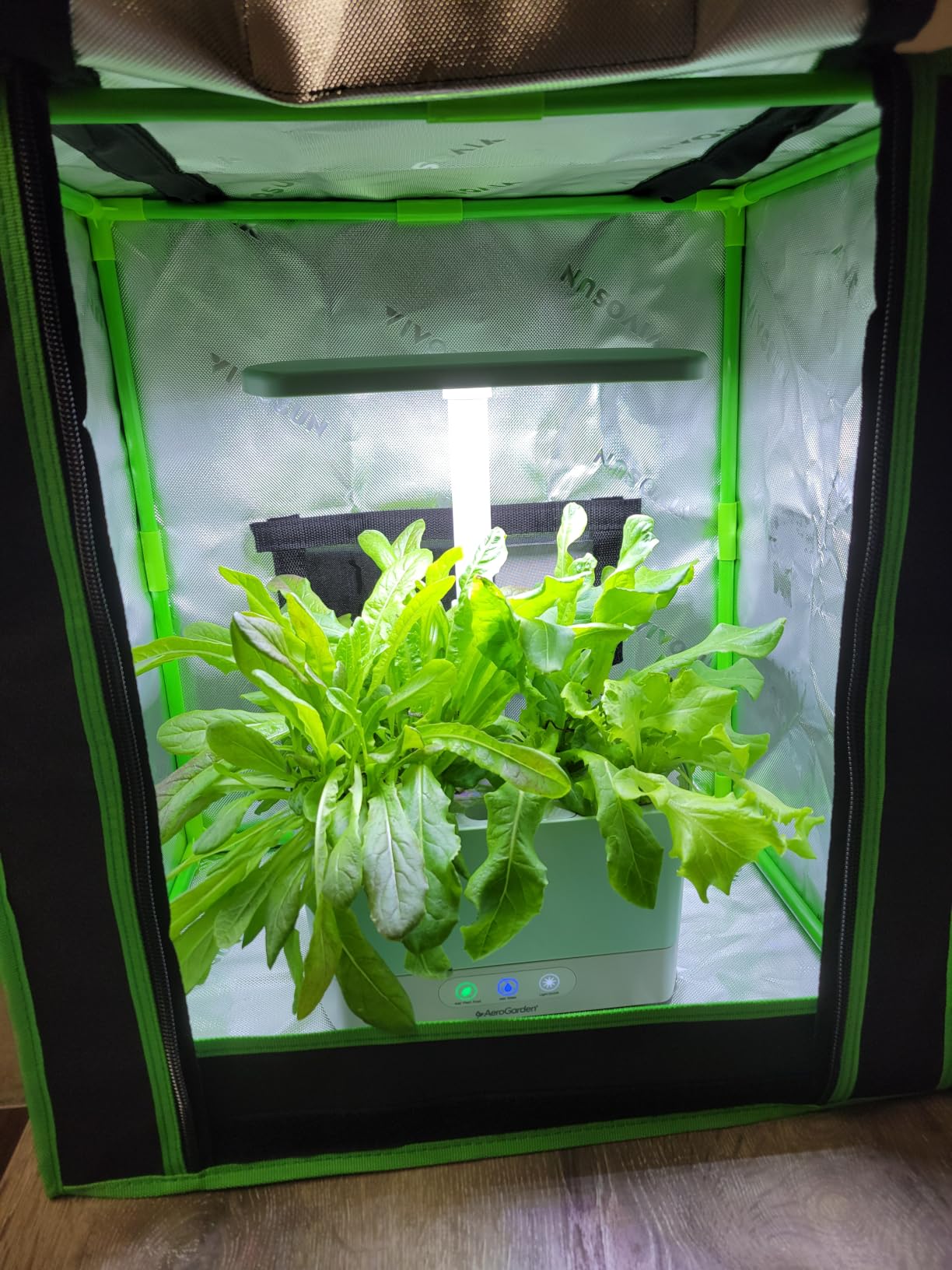 VIVOSUN Small Grow Tent for Aerogarden 20