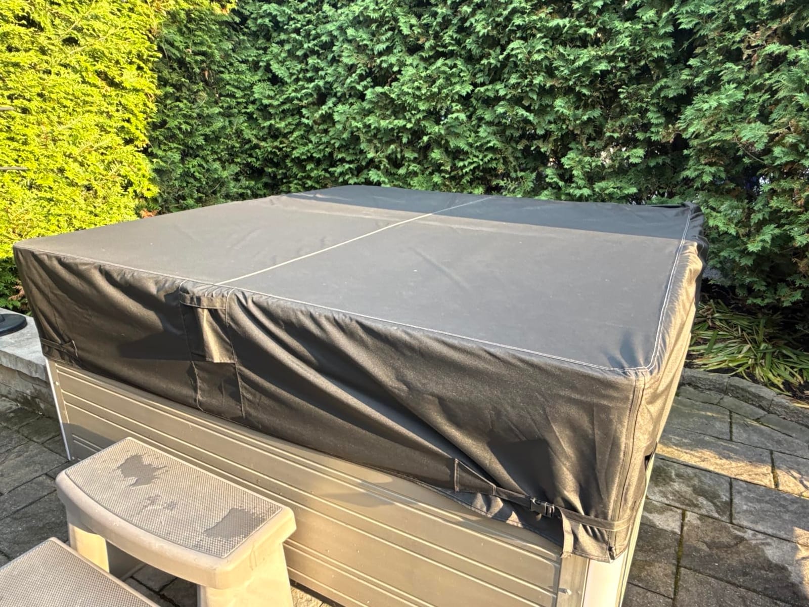 iBirdie Outdoor Waterproof Hot Tub SPA Cover 85 x 85 inch 7 x 7 ft customer photo 1