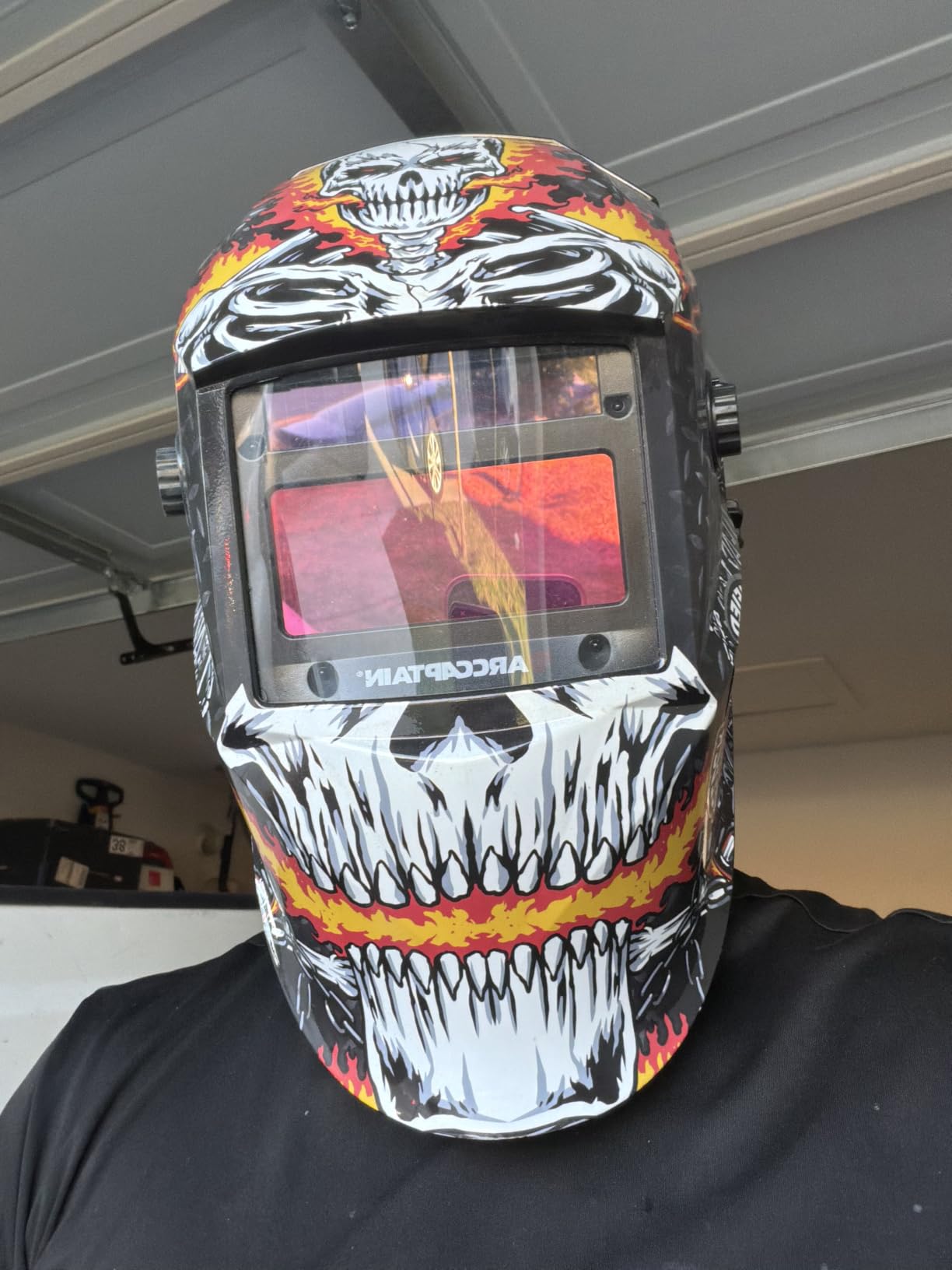 ARCCAPTAIN Welding Helmet Auto Darkening, 1/25000s Response, Shade 4/9-13 | 1/1/1/1 True Color Welding Hood with 4 Arc Sensors, Solar Powered, 3.86