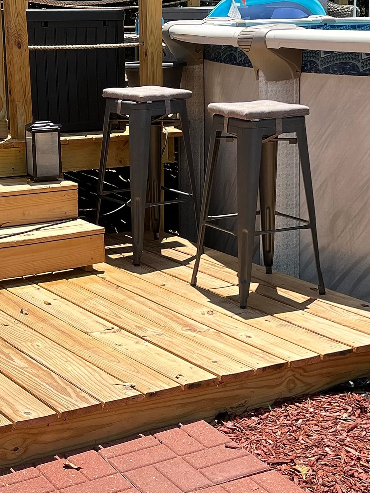 Furmax 30 Inch Metal Bar Stools Set of 4, Counter Height Stools, Industrial Bar Chairs Patio Stool Stackable Stool for Kitchen/Dining Room/Indoor Outdoor (Dark Black, 30'' Backless) customer photo 2