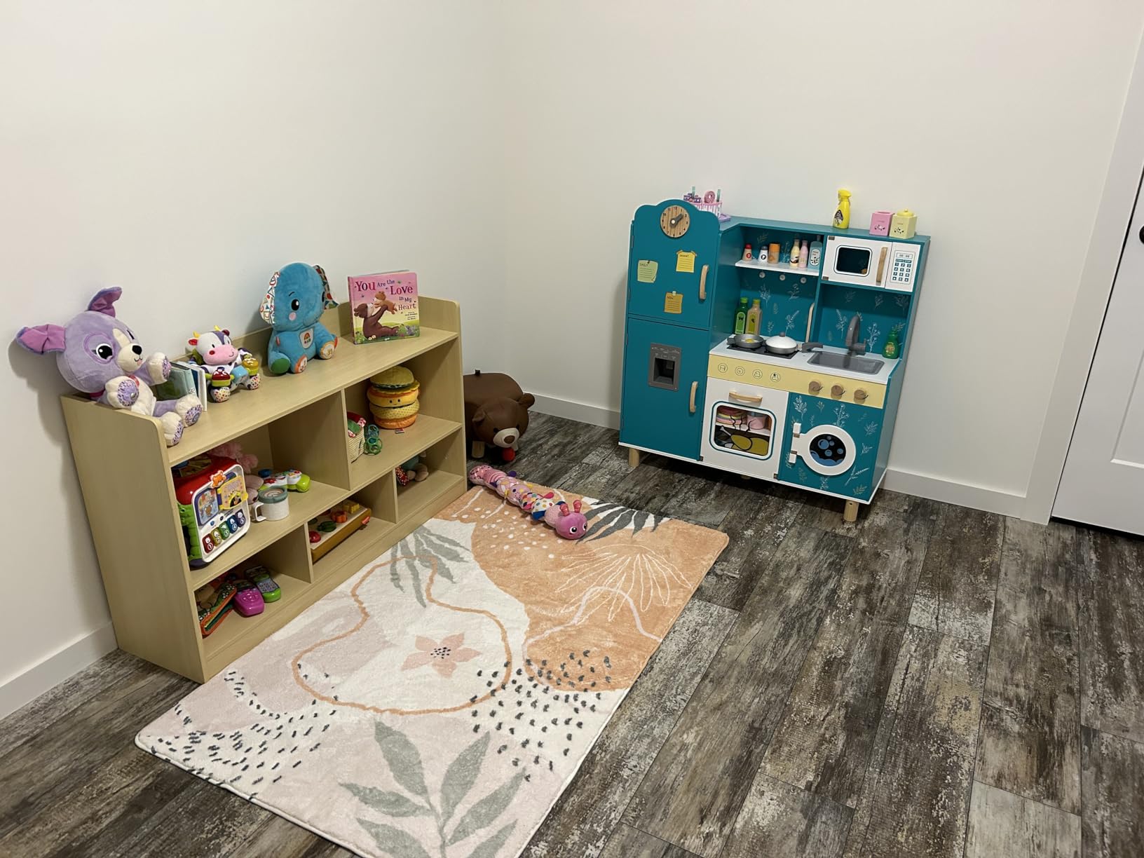 Kids Toy Storage Organizer, 5-Section Bookshelf for Organizing Books Toys, Wooden Storage Cabinet Daycare Furniture for School, Classroom Playroom, Nursery, Kindergarten (Natural) customer photo 2