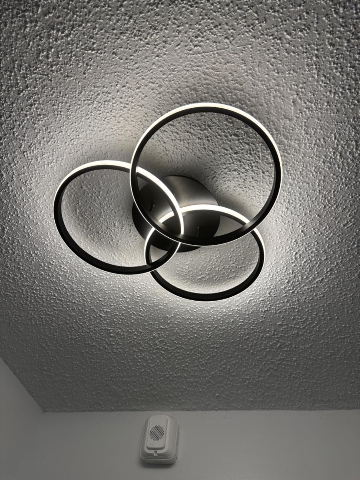 Led Ceiling Light Fixtures, Dimmable Modern Led Ceiling Light with Remote Control, 3000K-6500K Flush Mount Ceiling Light for Bedroom Living Room Dining Room Kitchen (Chrome) customer photo 2