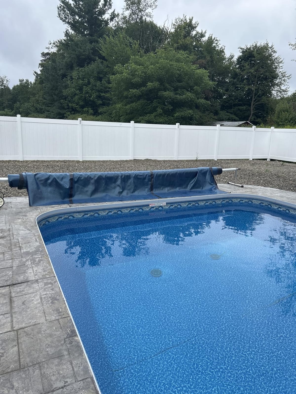 In The Swim 16' x 32' Premium Blue Rectangle Solar Pool Cover 12 Mil | For Solar Heating Above Ground Pools and Inground Pools customer photo 1