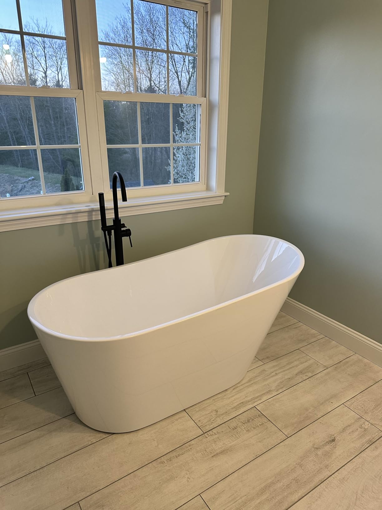 Free Standing Tub 51