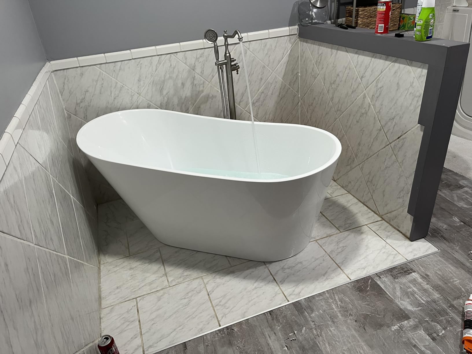 Free Standing Tub 51