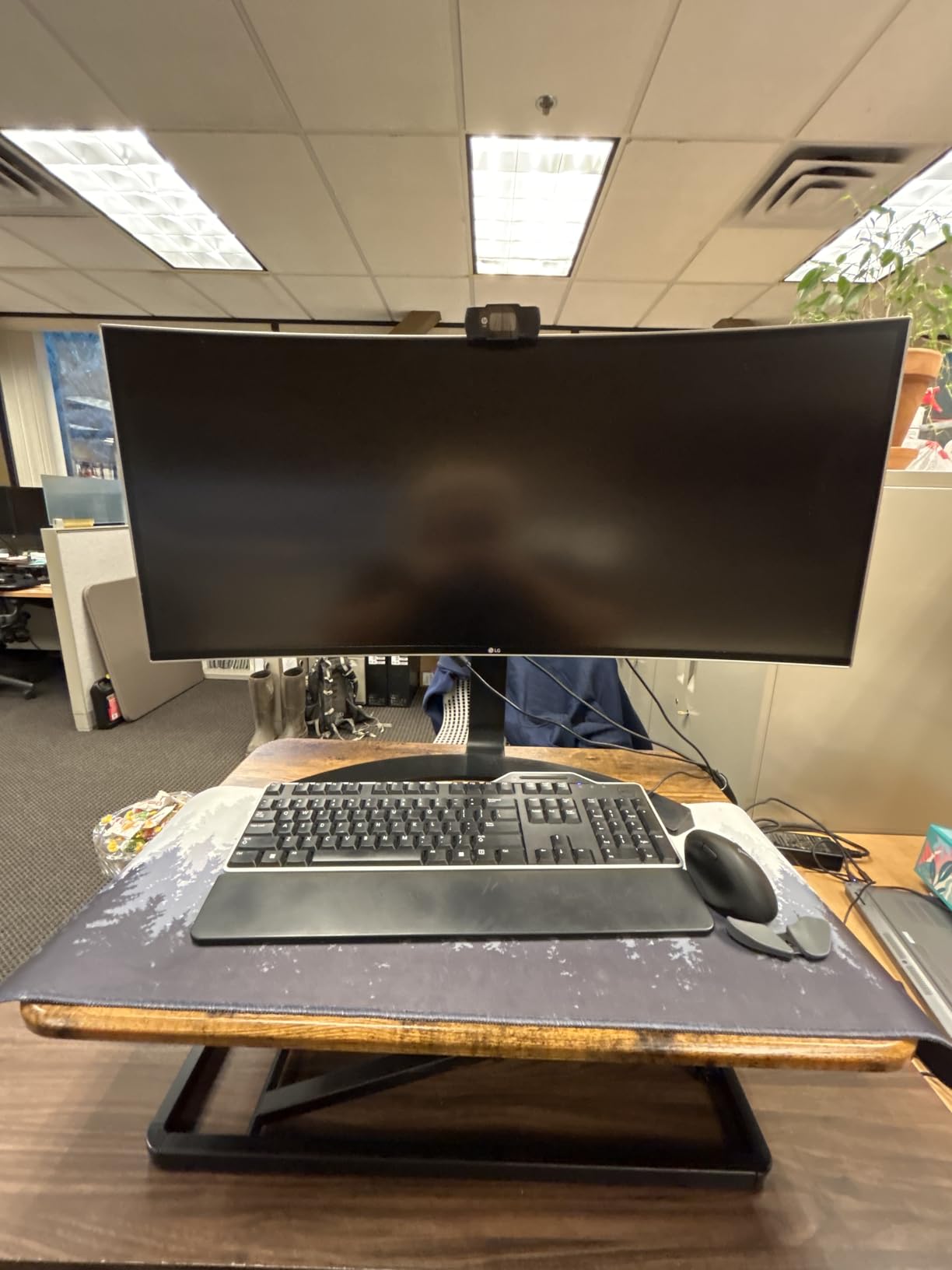 VIVO Ultra-Slim Single Top Height Adjustable Standing Desk Riser, Compact Sit Stand Desktop Converter for Monitor or Laptop, Vintage Brown, DESK-V001JN customer photo 1