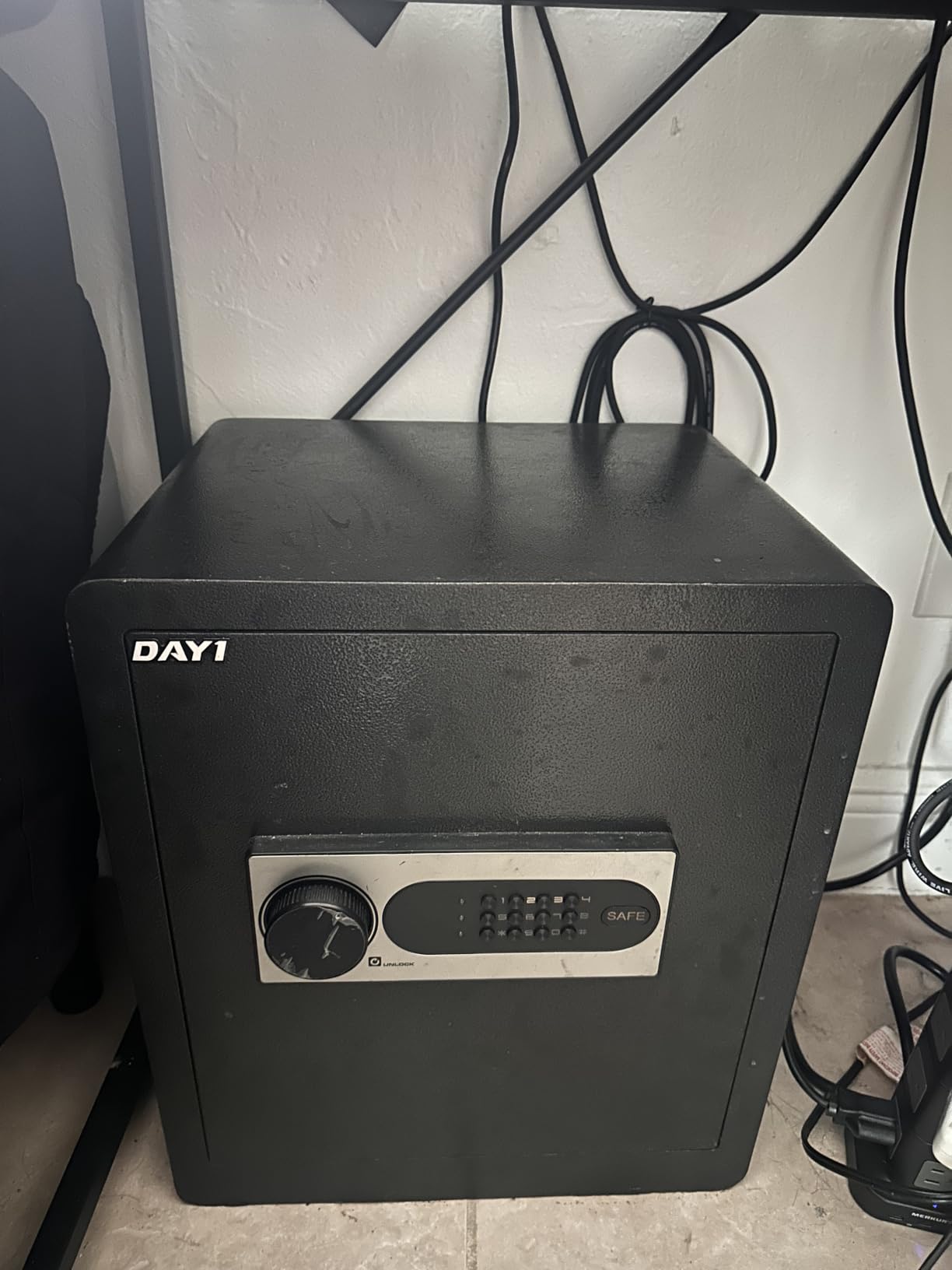 DAYI Safe Box, 2.0 Cubic Feet Home Safe with Fireproof Waterproof Bag, Security Safe Box for Money Cash Valuables, Digital Electronic Keypad, Dual Alarm System, Removable Shelf - D-45 customer photo 2