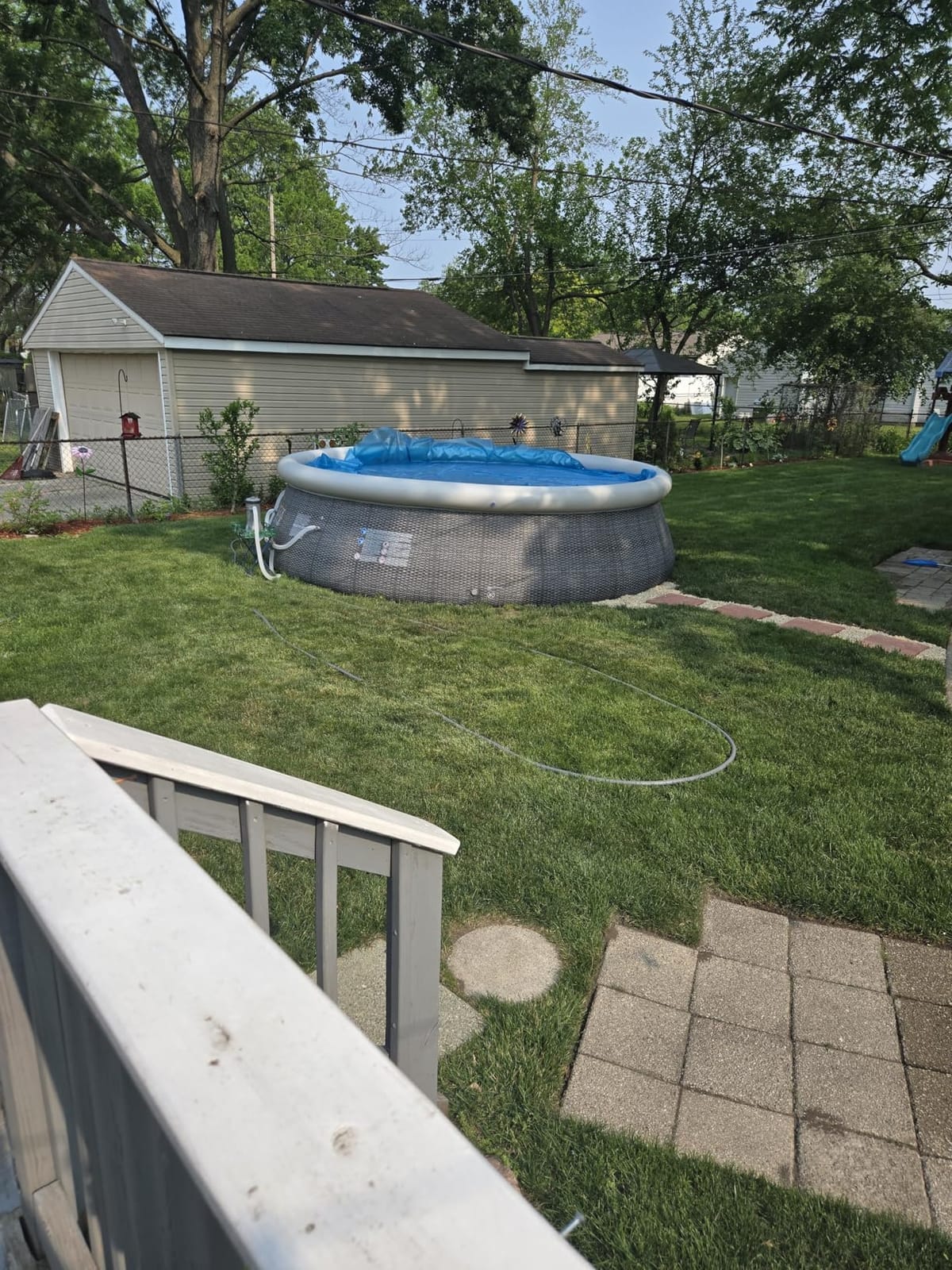 Bestway Round 13ft 8in Solar Pool Cover for Above Ground Pool, Cover Only | Fits Frame and Steel Wall Models, Solar Heating Protector with Outdoor Leaf & Debris Protection customer photo 2