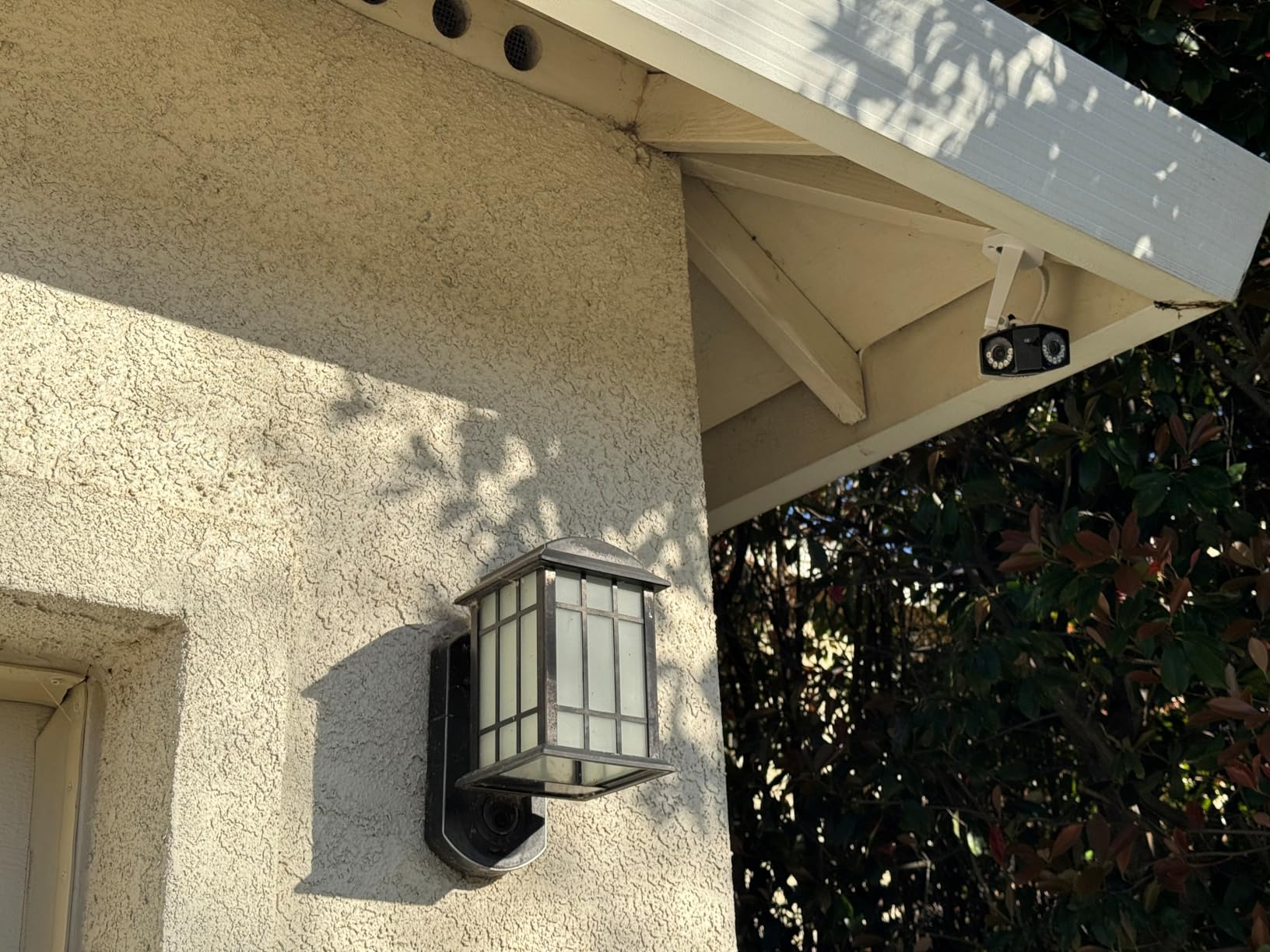Reolink Duo 3 PoE Dual-Lens PoE Security Camera with 180° Panoramic View | F1.6 Color Night Vision, Motion Track, 24/7 Recording, Person/Vehicle/Animal Detection, 2 Way Talk, Up to 512GB microSD Card customer photo 1