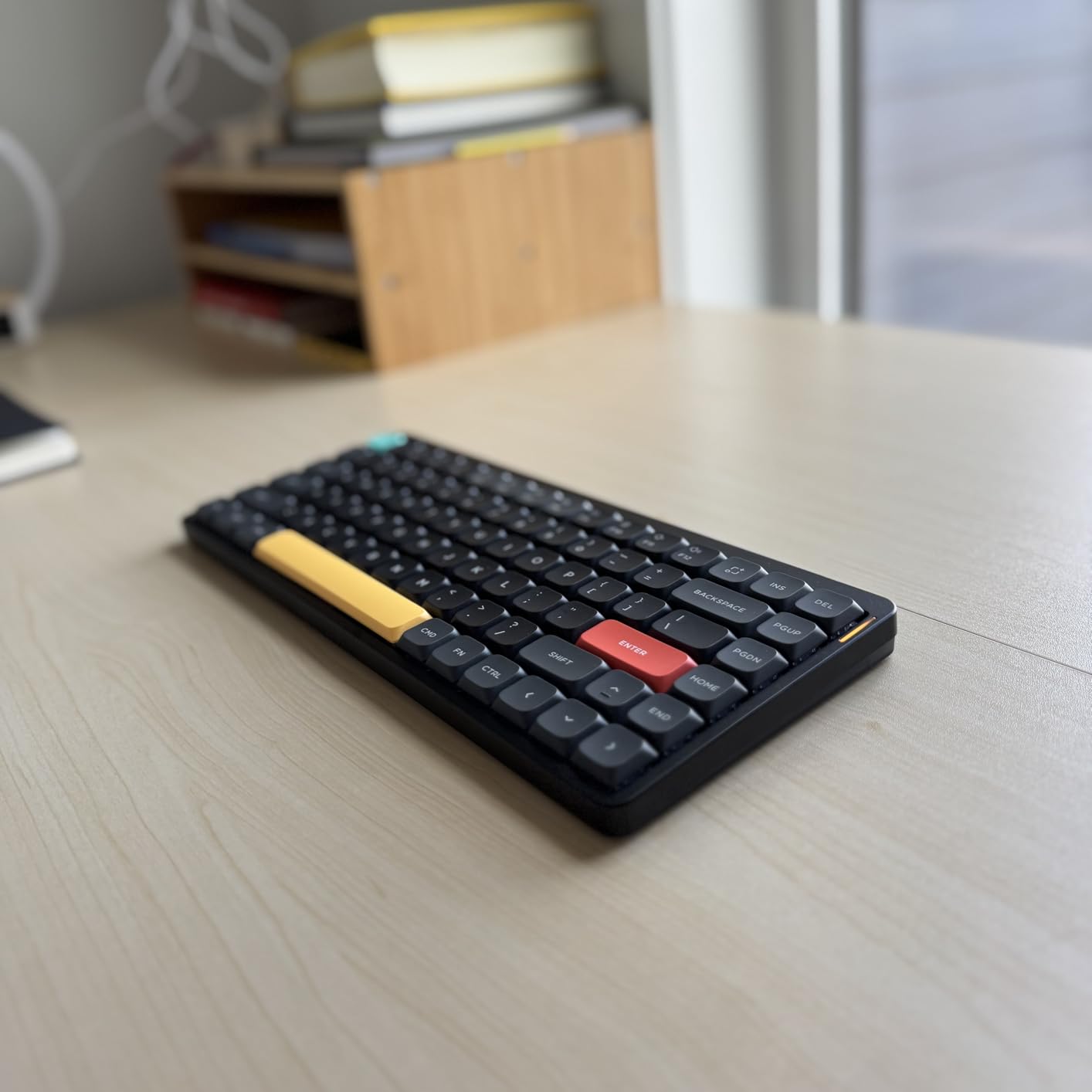 Air75 V2 Portable 75% Mechanical Keyboard, Wireless Keyboard, Supports Bluetooth/2.4G/USB-C RGB Gaming Keyboards, Compatible with Windows/Mac OS/Linux Systems Grey-Gateron Wisteria Switch customer photo 1