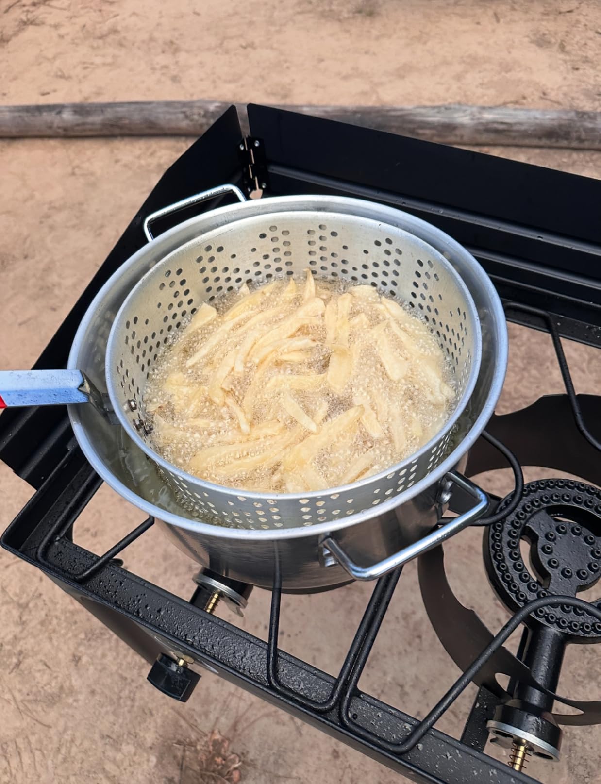 Gas One Aluminum Cooking Pot Deep Fryer with Basket - 10QT Aluminum Fry Pot with Easy Grip Handle - Durable Food Grade Outdoor Fryer with Perforated Strainer Basket - Ideal for Seafood, Chicken customer photo 1