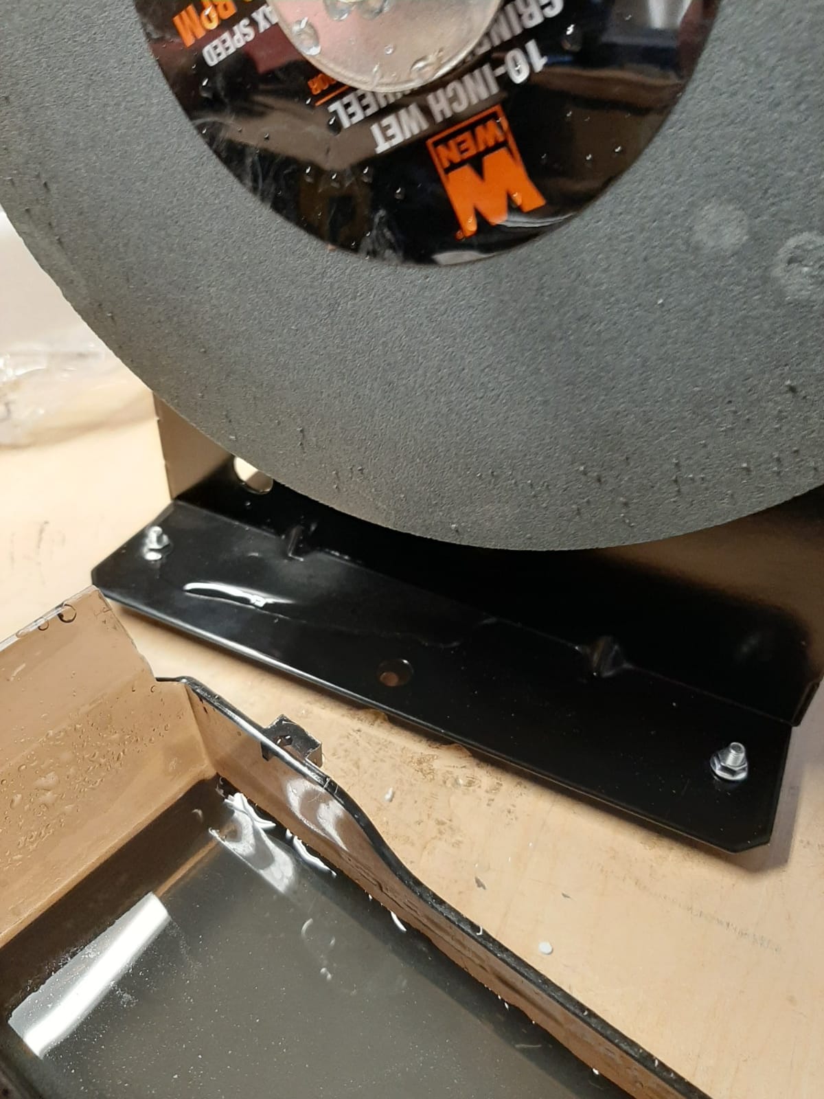 WEN 8-Inch Water-Cooled Wet/Dry Sharpening System (BG4108) customer photo 1