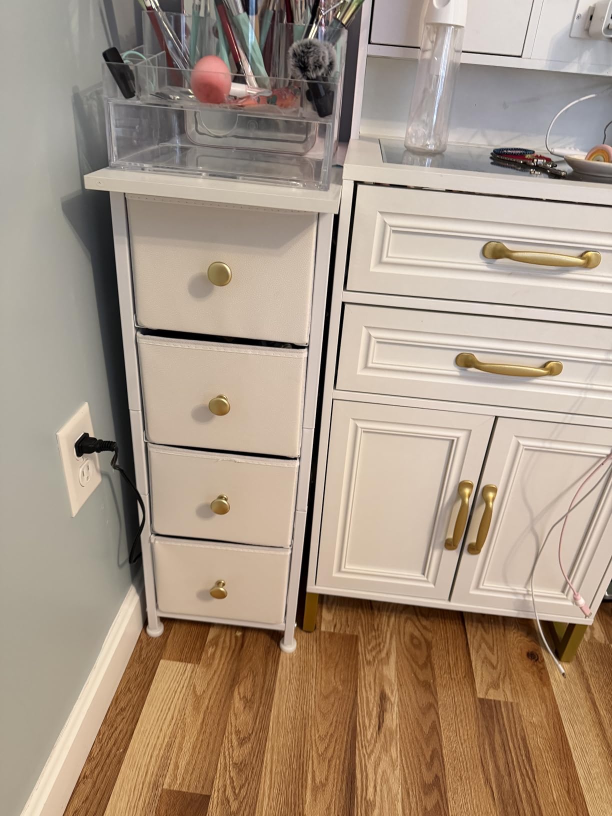 GiftGo Narrow Dresser Vertical Slim Dresser Chest of Drawers Skinny Storage Tower for Small Spaces Gaps Closet Bedroom Bathroom Small Fabric Drawer Unit (Charcoal Black, 5 Drawers) customer photo 1