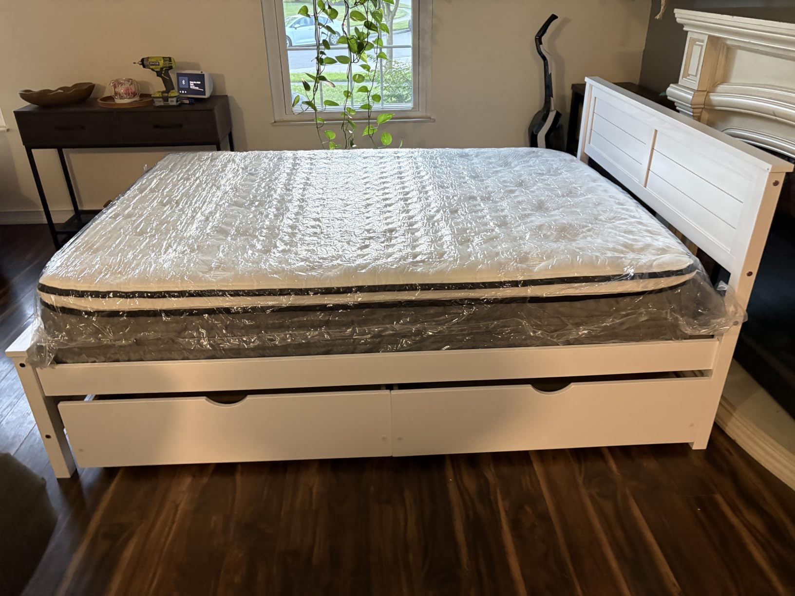 Giantex Wood Twin Bed with 2 Storage Drawers, Solid Wood Platform Bed with Headboard, Wooden Slats Support Mattress Foundation, No Spring Needed, Twin Bed Frame for Kids, Teens, Adults, White customer photo 2