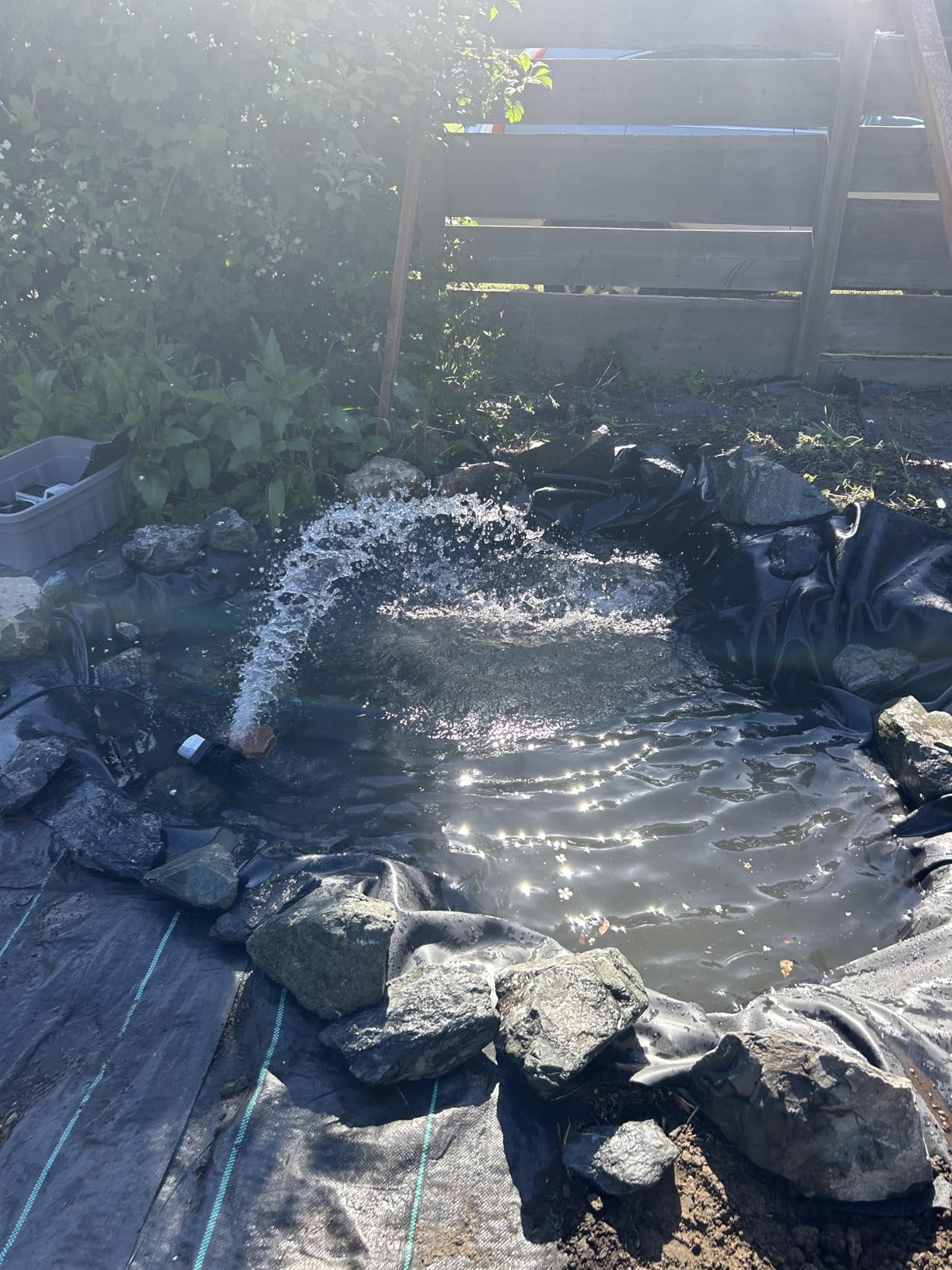 VIVOHOME 100W 1800GPH Submersible Water Pump with Barrier Bag for Koi Pond | 13.8ft Max Lift, 180° Seamless Adjustable Nozzle, 20ft Power Cord, IPX8 Waterproof customer photo 1
