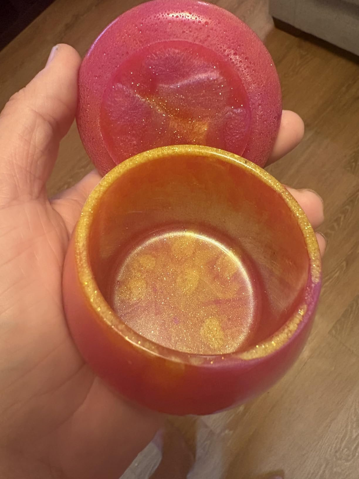 LET'S RESIN 60 Colors Mica Powder,Natural Pearlescent Pigment Powder | for Epoxy Resin/UV Resin for Candle Making, Soap Making Color Pigment Dye, Painting, Bath Bombs, Art Crafts customer photo 1