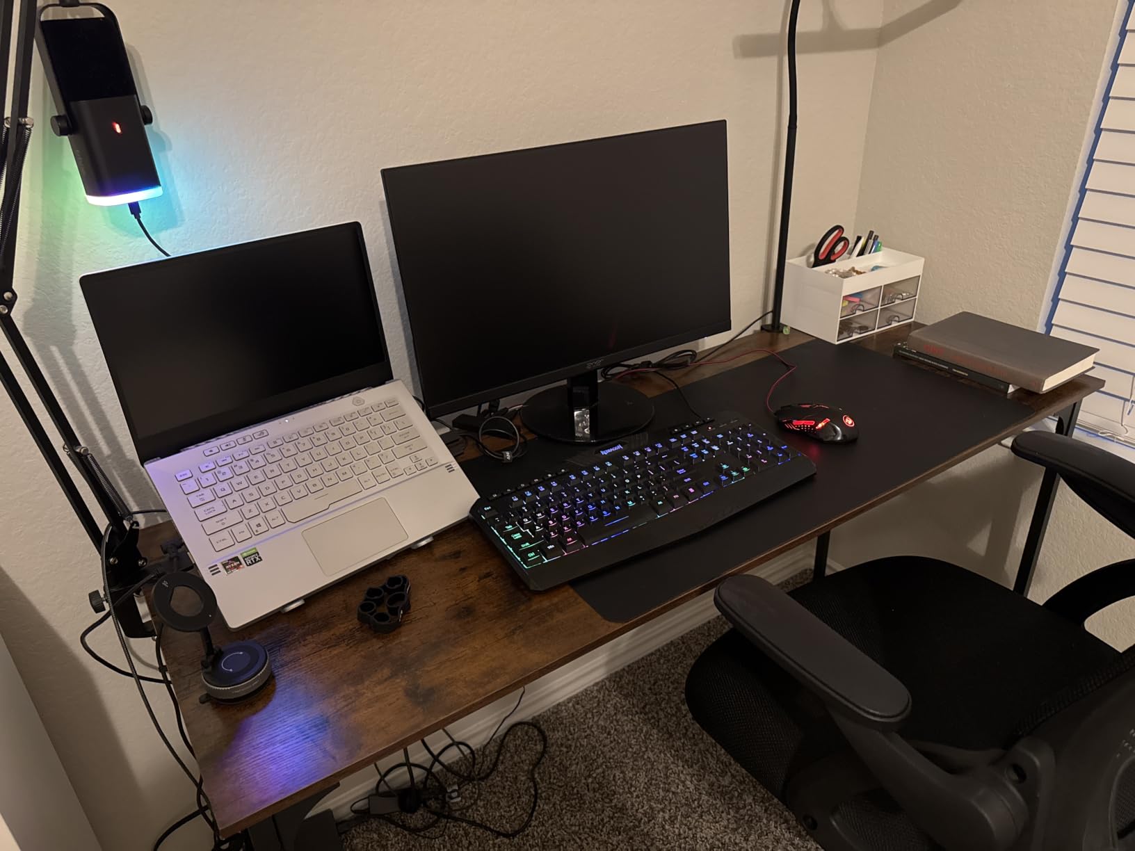 Huuger Computer Desk, 55 Inch Home Office Desk, Gaming Writing Work from Home Study Desk, Large Legroom, Sturdy Metal Frame, Modern Simple, Rustic Brown customer photo 2