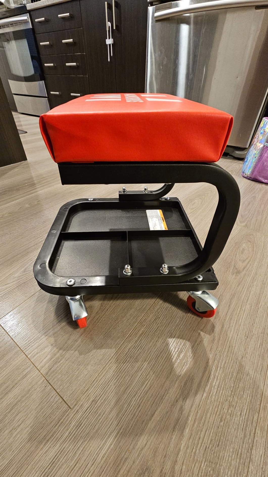 MaxWorks Mechanics Roller Seat - Heavy Duty 250 lb Capacity Rolling Creeper Stool with Padded Seat & 3-Section Tool Tray for Garage & Auto Repair (50875) customer photo 1