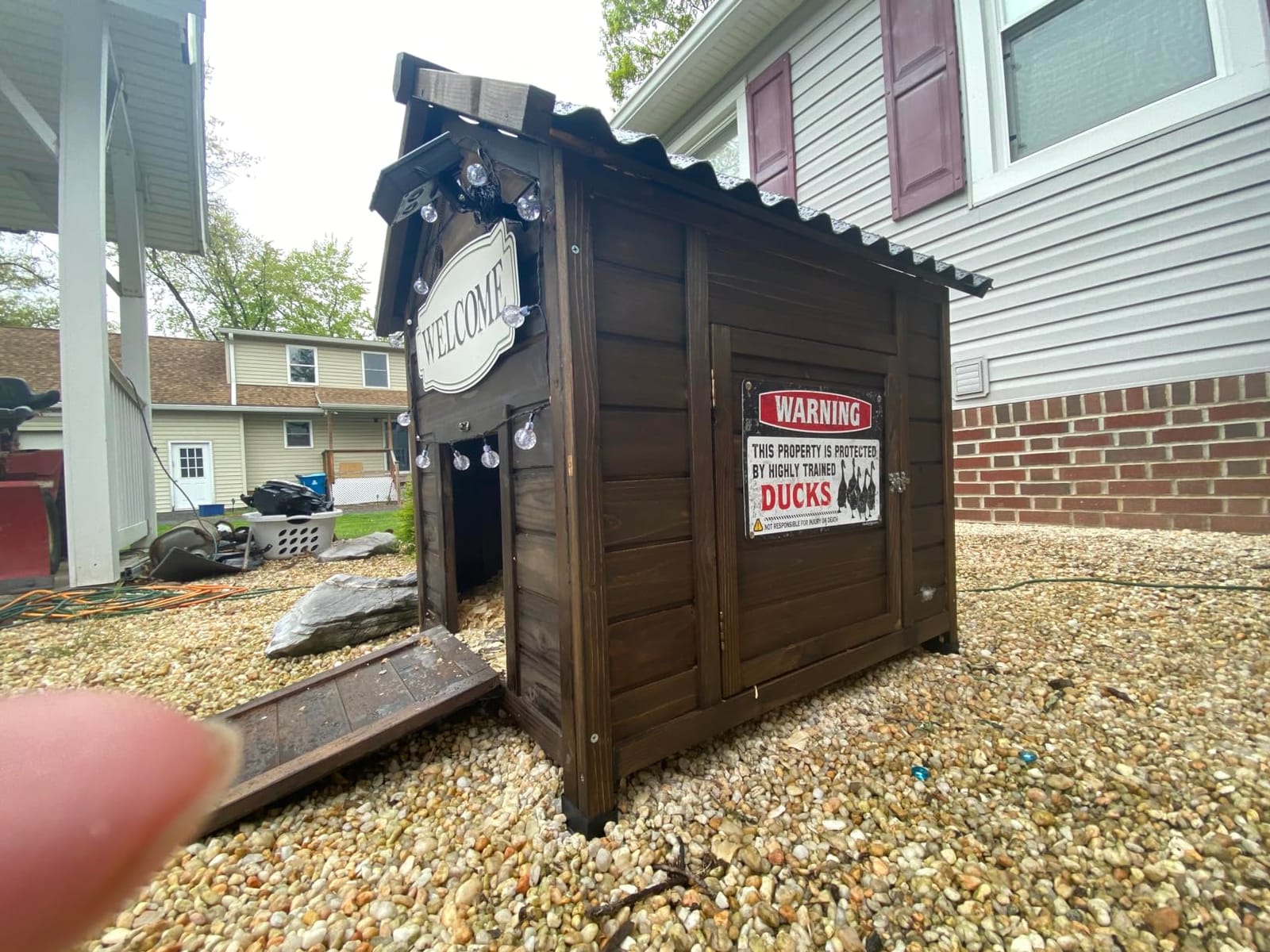 PawHut Duck Coop, Wooden Duck House, Outdoor Small Animal House with Openable Roof, Double Doors, Removable Base for 1-3 Ducks, Chickens, Rabbits, Cats, Natural Wood customer photo 2