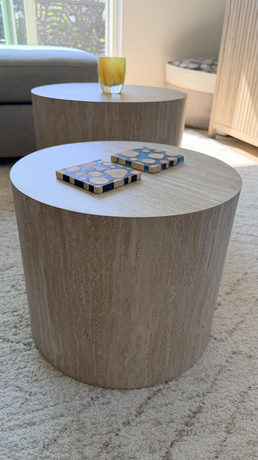 Nesting Coffee Table Set of 2, Modern Round Coffee Table with Non-Slip Feet, Walnut Wooden Circle Accent Tables for Small Spaces Living Room Bedroom Balcony Office Drum Side Table customer photo 1