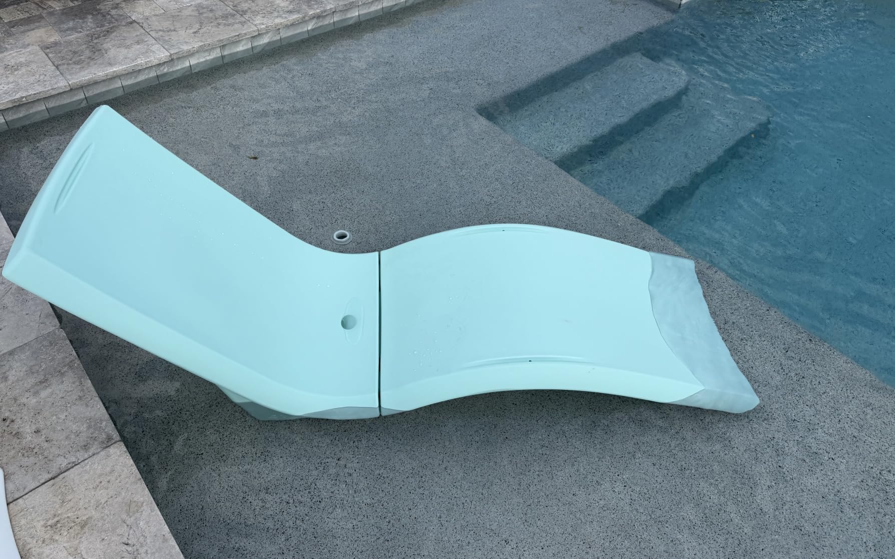 Step2 Vero Pool Lounger, Fade-Resistant, Waterproof Patio Furniture, Pool Lounge Chair for Sun Shelf, Use in Pools with Shelves Up to 12-Inches Deep or Outside Pool Deck, Weighted, White customer photo 2