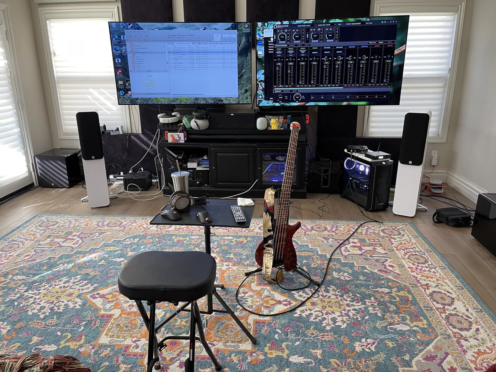 Q Acoustics 5050 Floorstanding Speakers - Satin White Pair customer photo 1