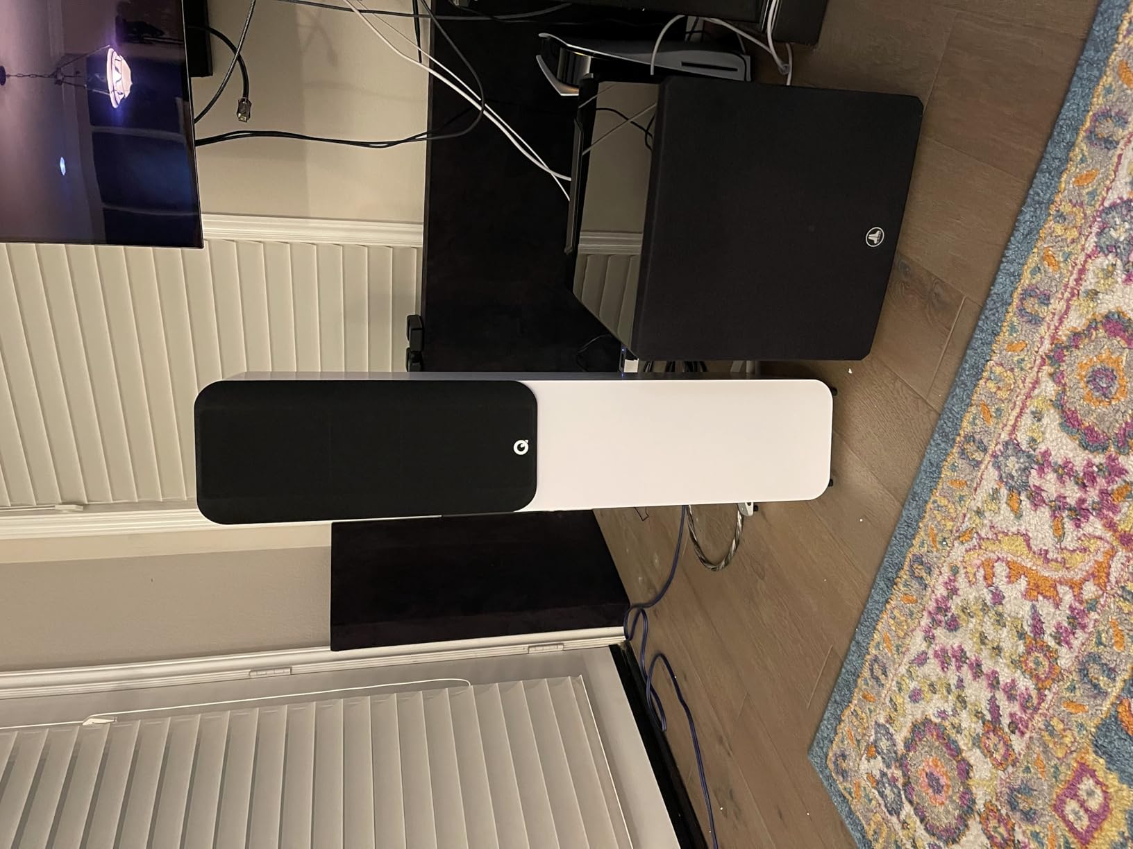 Q Acoustics 5050 Floorstanding Speakers - Satin White Pair customer photo 2