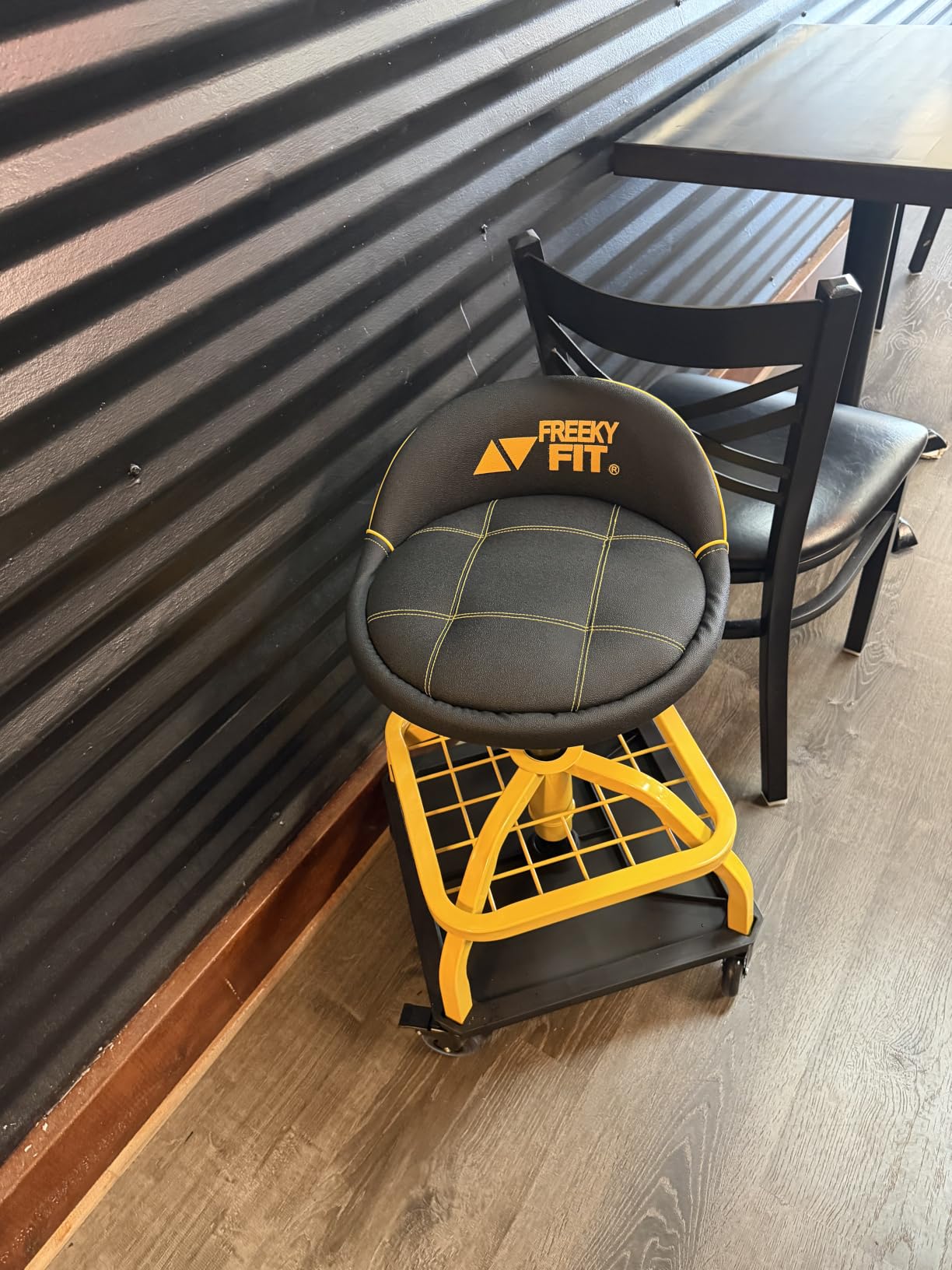 Rolling Shop Stool with Wheels, Garage Work Mechanic Stool with Backrest, Roller Mechanic Chair, Adjustable Height, 360° Swivel, Tool Tray Storage, 330 LBS Capacity, Heavy Duty, Yellow customer photo 2