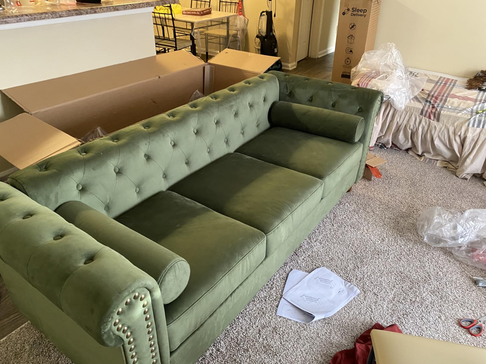 Tufted Velvet Sofa Couch for Living Room, Rolled Arm 3-Seater Sofa Couch with Nailhead Trim and 2 Neck Roll Pillows, Small Apartment Chesterfield Sofa Green customer photo 2