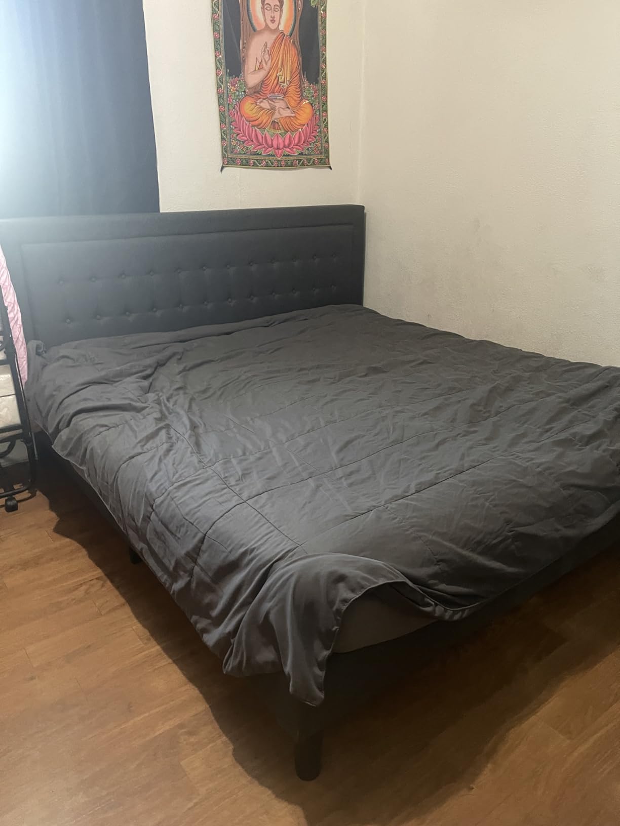 Zinus Dachelle Upholstered Platform Bed Frame, Mattress Foundation, Wood Slat Support, No Box Spring Needed, Eco Friendly WonderBox (TM) Packaging, Easy Assembly, Dark Grey, Queen customer photo 2