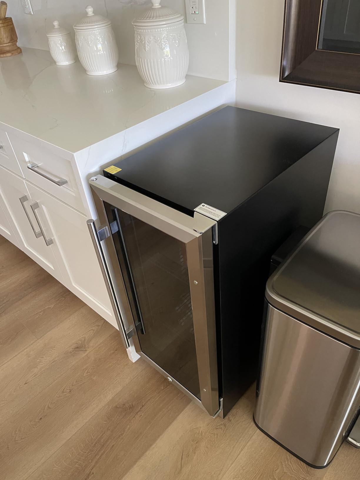Feelfunn 15 Inch Beverage Refrigerator Under Counter - 126 Cans Beverage Fridge with Glass Door for Beer Wine Soda - Built-in or Freestanding Wine Cooler with Safety Lock for Home Kitchen Bar customer photo 1
