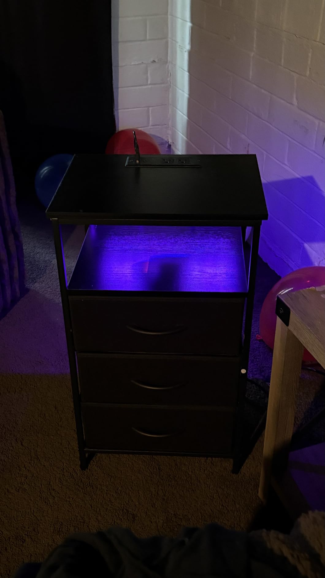 Huuger Night Stand with Charger Station and LED Lights, 2 Drawer Nightstand, Bed Side Table with Open Shelf, End Table, Fabric Drawers for Bedroom, Black customer photo 1