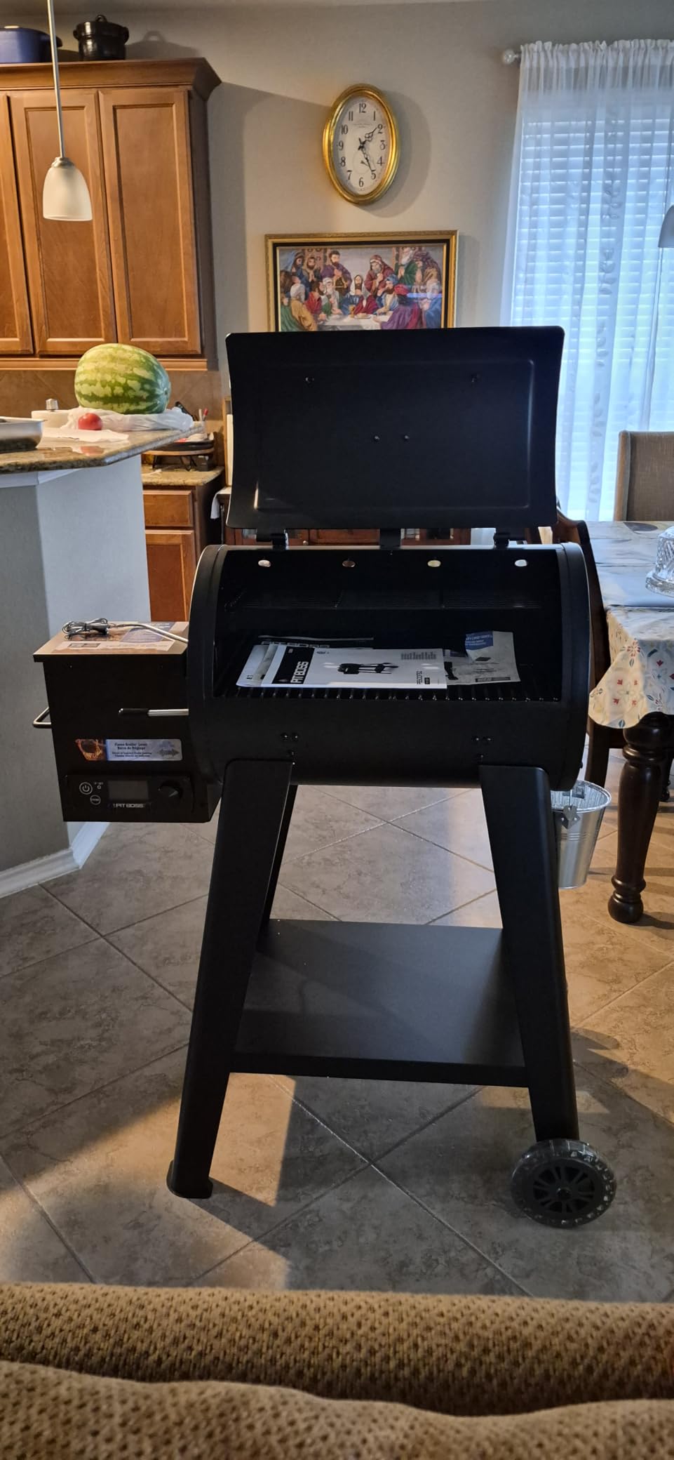 Pit Boss 700 FB2 Series Wood Pellet Grill & Smoker with Flame Broiler customer photo 1