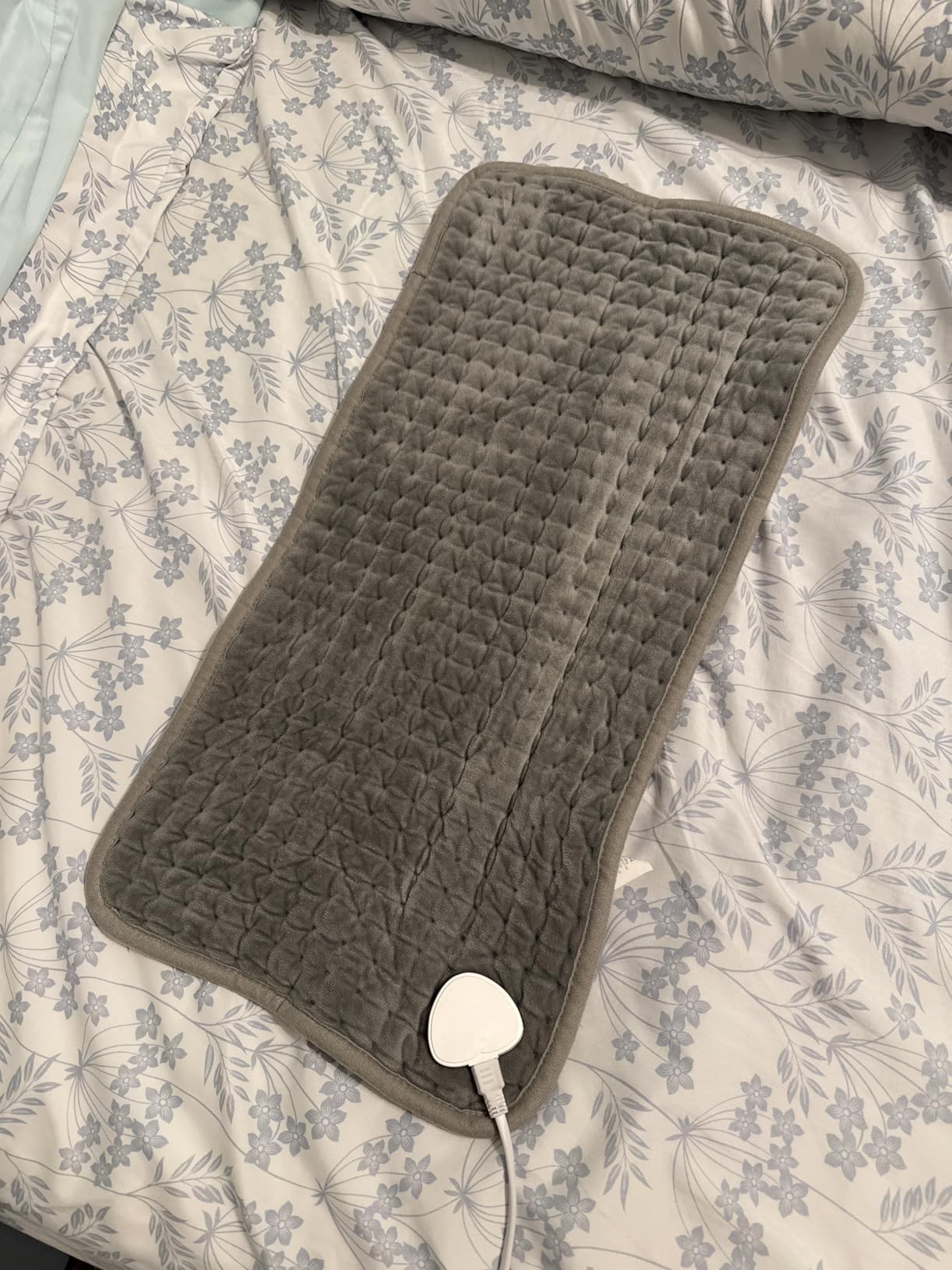 Heating Pad for Back Pain Relief, Heating Pads for Period Cramps with 9 Heat Settings & 4 Timers Auto-off, Machine Washable, Dry & Moist Heat, Soft Electric Heating Pad for Sore Muscles, 12x24 customer photo 1
