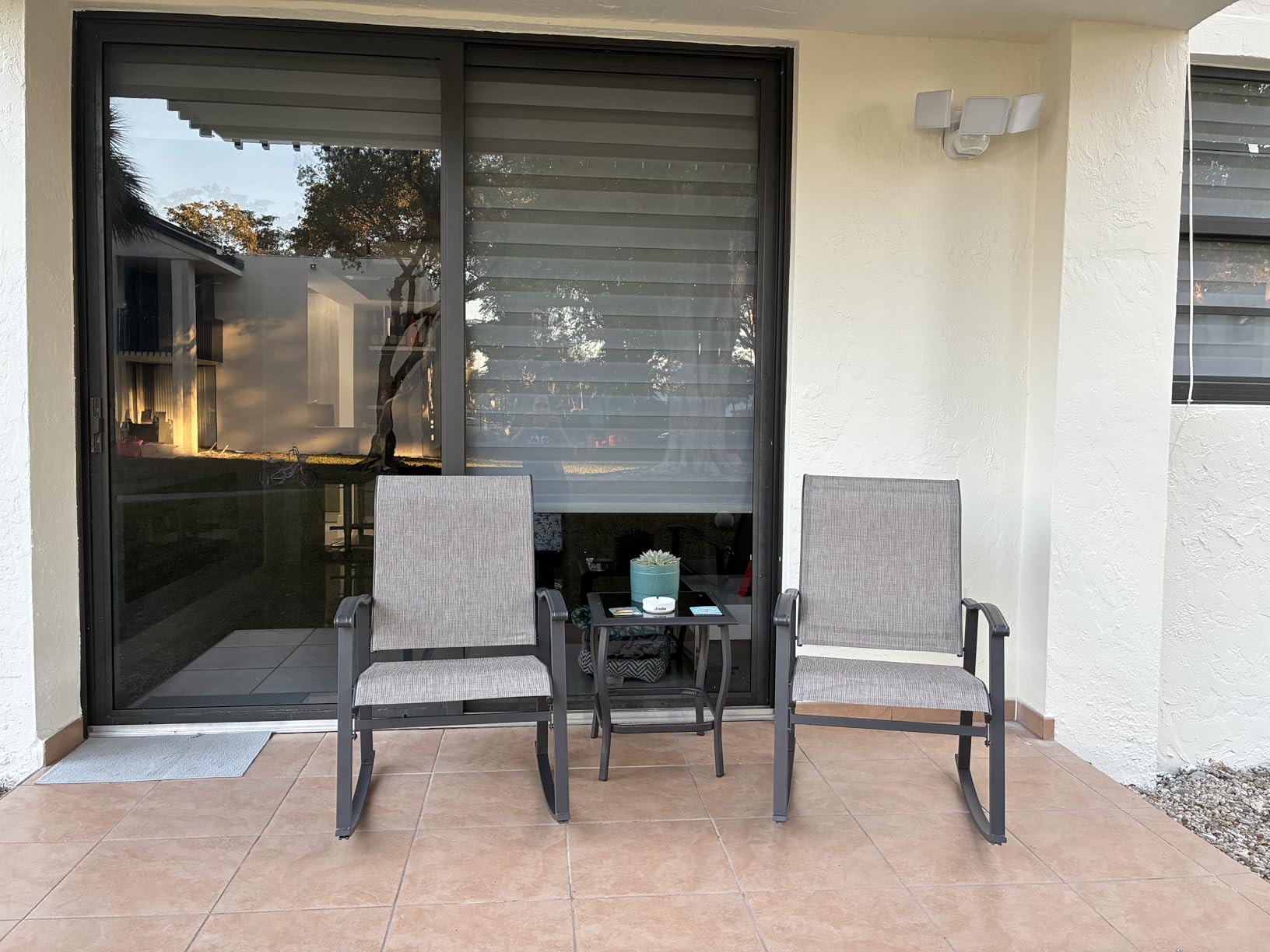 Shintenchi Rocking Chair Outdoor with Table, 3 Piece Rocking Patio Bistro Set, Outdoor Furniture Set with Metal Frame and Textilene Fabric for Small Space, Brown customer photo 2