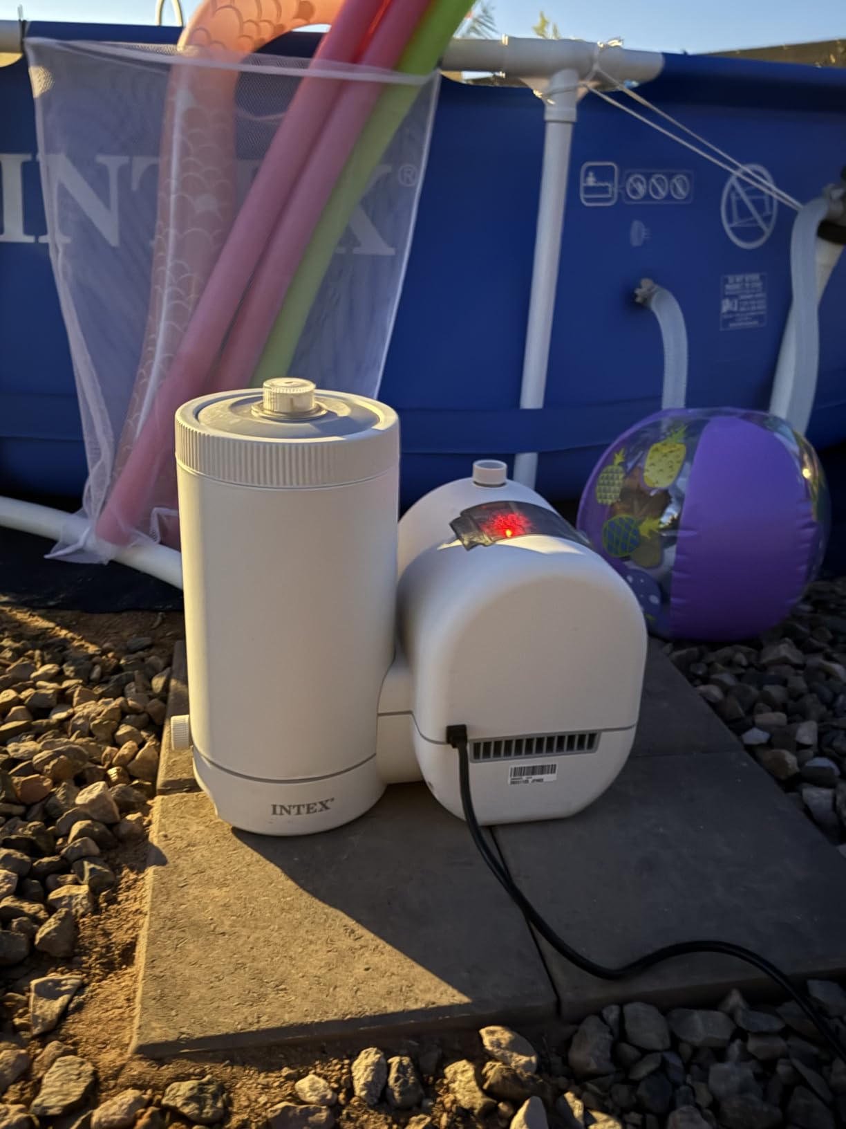 INTEX Krystal Clear 2,500 GPH Cartridge Filter Pump for Above Ground Pools 4,000 to 15,200 gal (26633EG) customer photo 1