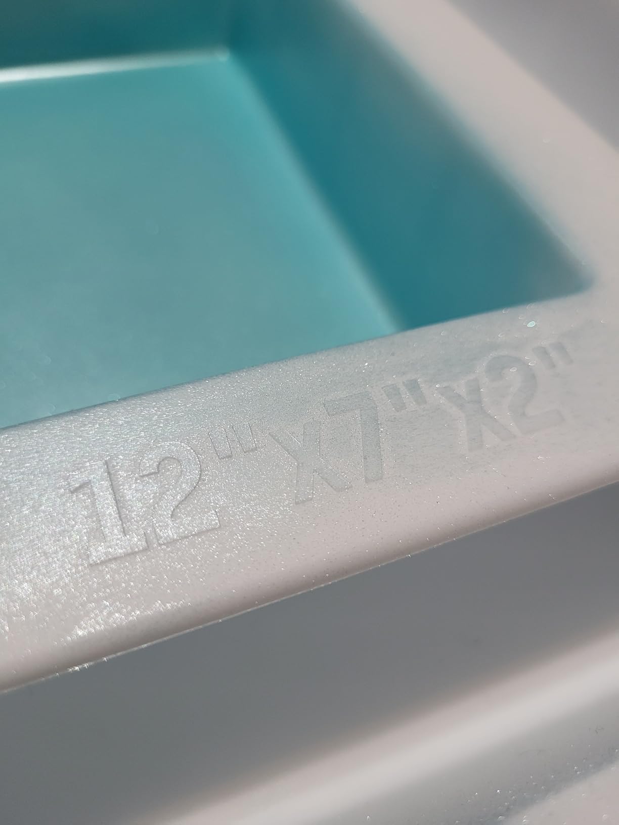Alaskey Large Premium Rectangular Resin Table Silicone Mold 16
