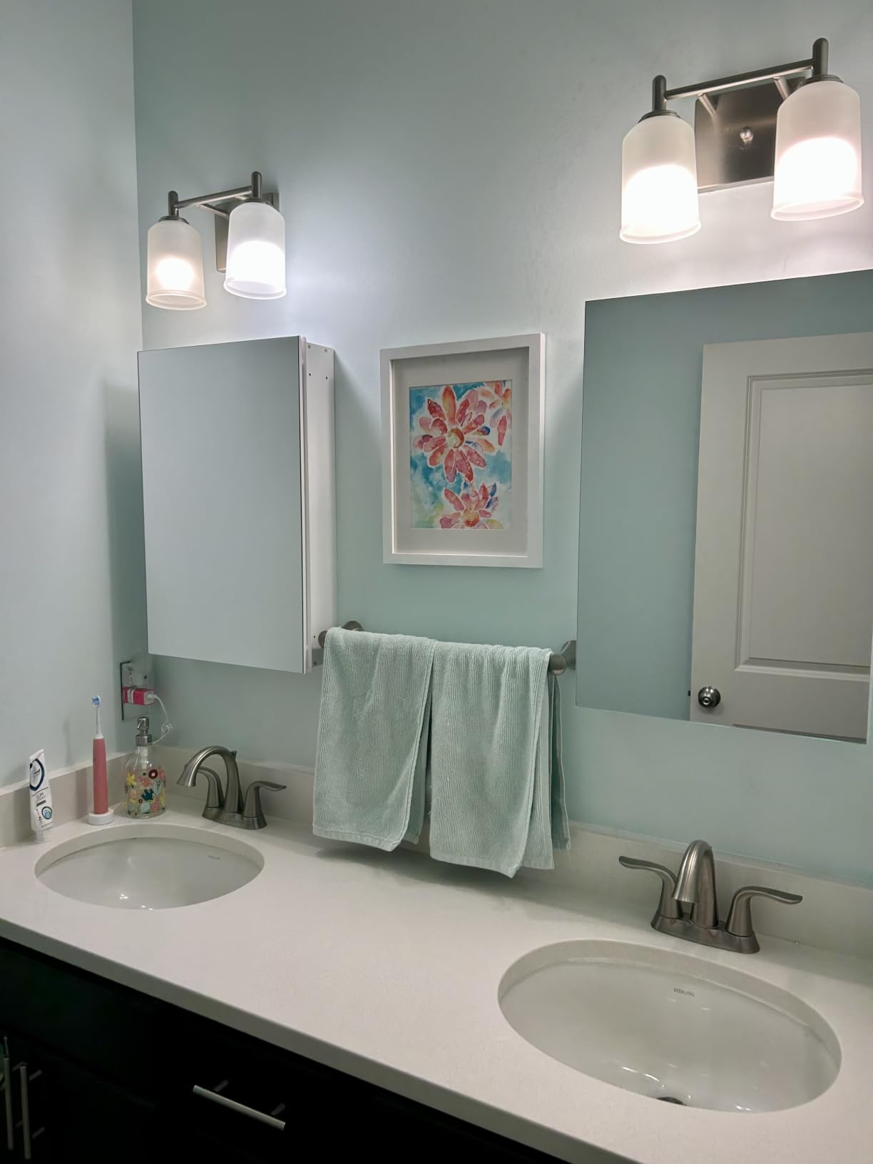 TokeShimi 20x26 Medicine Cabinet Mirror with Storage Tempered, Aluminum Surface Mount or Recessed Medicine Cabinet Silver with Adjustable Shelves for Bathroom Vanity Modern Farmhouse customer photo 1