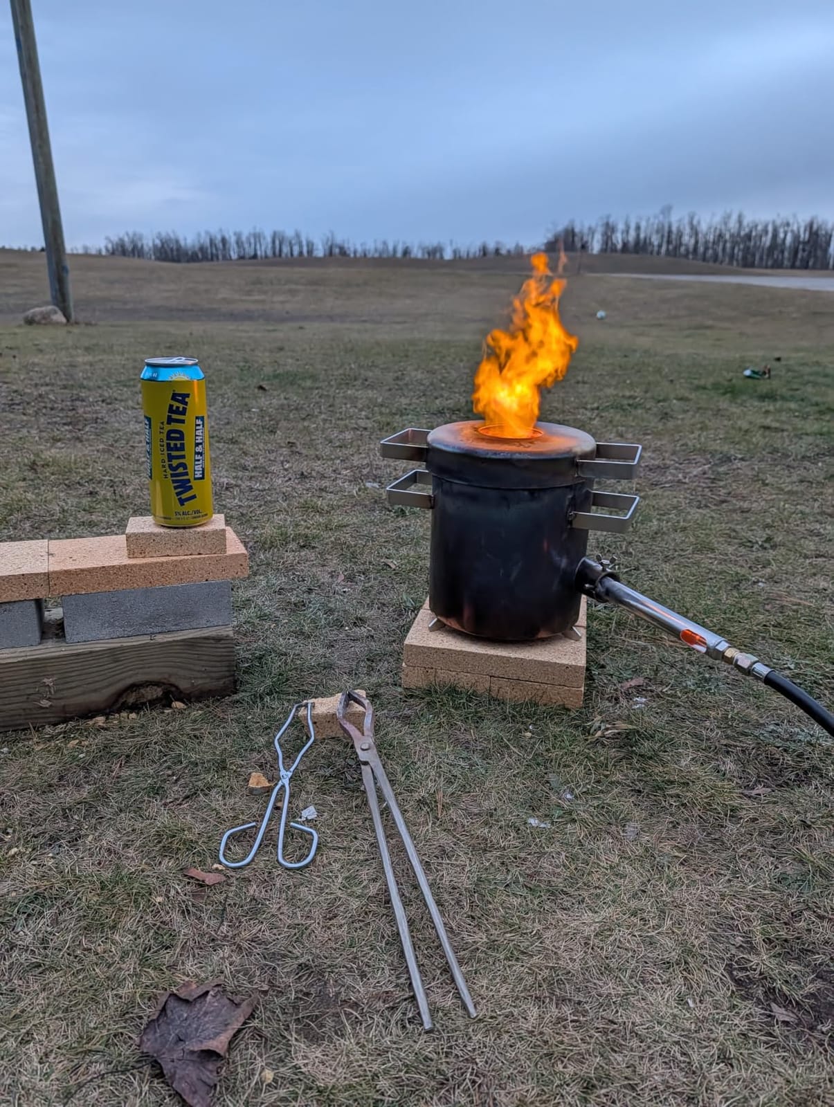 Nelyrho 6KG Propane Melting Furnace Kit, Stainless Steel 2500°F Foundry | With Graphite Crucible, Gloves & Tongs, Smelting Furnace for Gold, Silver, Copper, Aluminum Casting and Scrap Metal Recycling customer photo 1