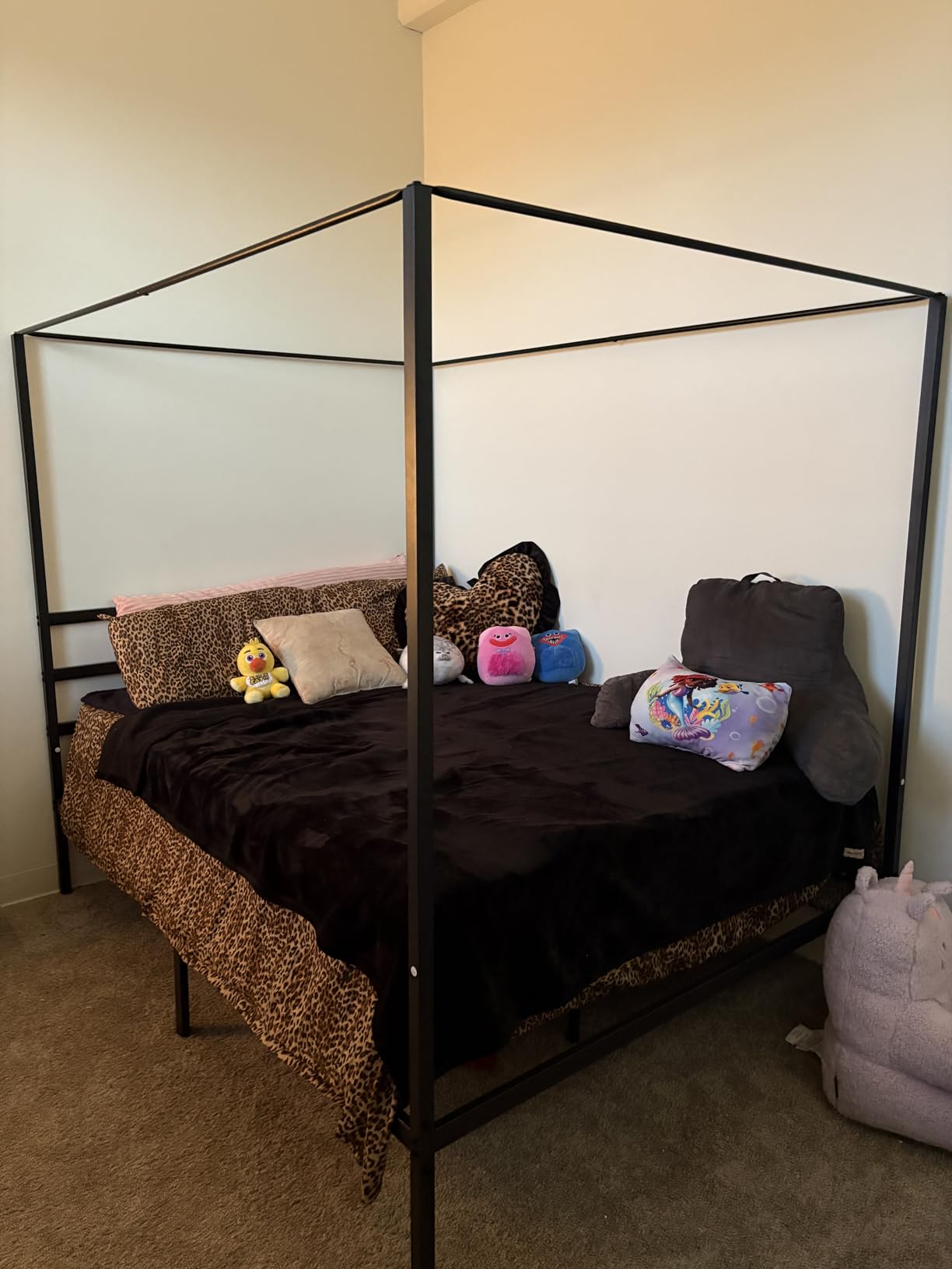 SUPER DEAL Queen Size Metal Canopy Bed Frame, Built-in Headboard Four Poster 14 Inch Platform Mattress Foundation Sturdy Slatted Structure No Box Spring Needed Easy Assembly, Black customer photo 1