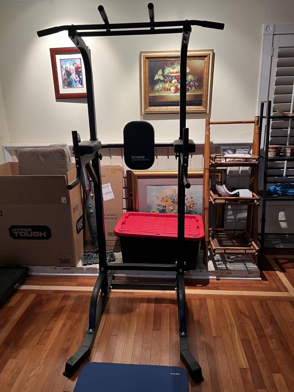DONIUZ Power Tower Pull Up Bar and Dip Station, Multi-Function Home Gym, Strength Training Fitness Equipment, Height Adjustable customer photo 2