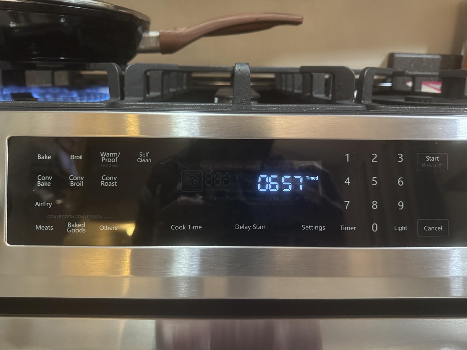 Kenmore 5.6 cu. ft. Front Control Gas Range Oven with 5 Cooktop Burners - True Convection, Air Fry, Turbo Boil, Self Clean, Dishwasher Safe Grates, Three Chrome Racks, LP Kit - Stainless Steel customer photo 1