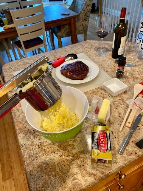 Bellemain Stainless Steel Potato Ricer Mashed Potato Masher - Black | Heavy Duty Vegetable Masher For Baby Food & Gnocchi Maker, Dishwasher Safe, Essential Kitchen Tool customer photo 2